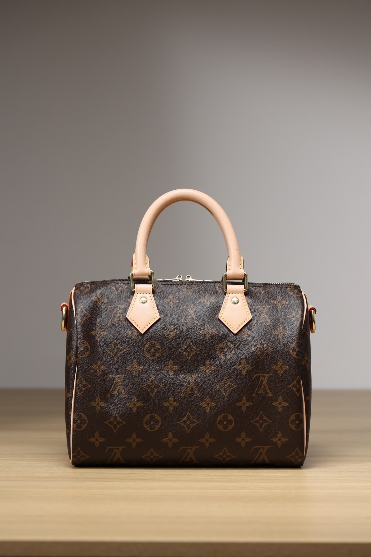 Shebag Louis Vuitton M41113 SPEEDY 25 full review (2024 Sep updated)-最高品質の偽のルイヴィトンバッグオンラインストア、レプリカデザイナーバッグru