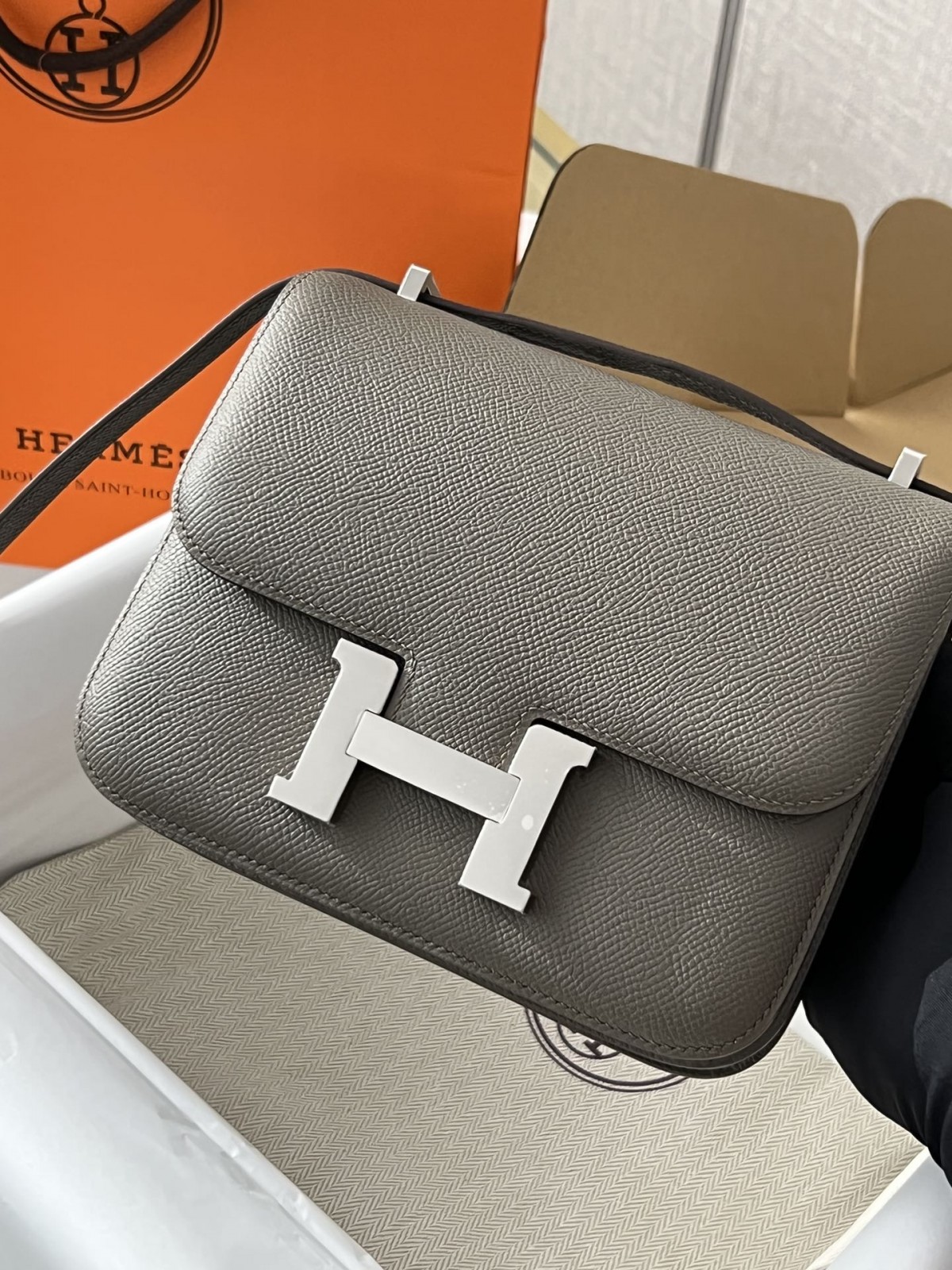 Shebag fully handmade Hermes Constance 19 in grey (2024 Oct updated)-Bästa kvalitet Fake Louis Vuitton Bag Online Store, Replica designer bag ru