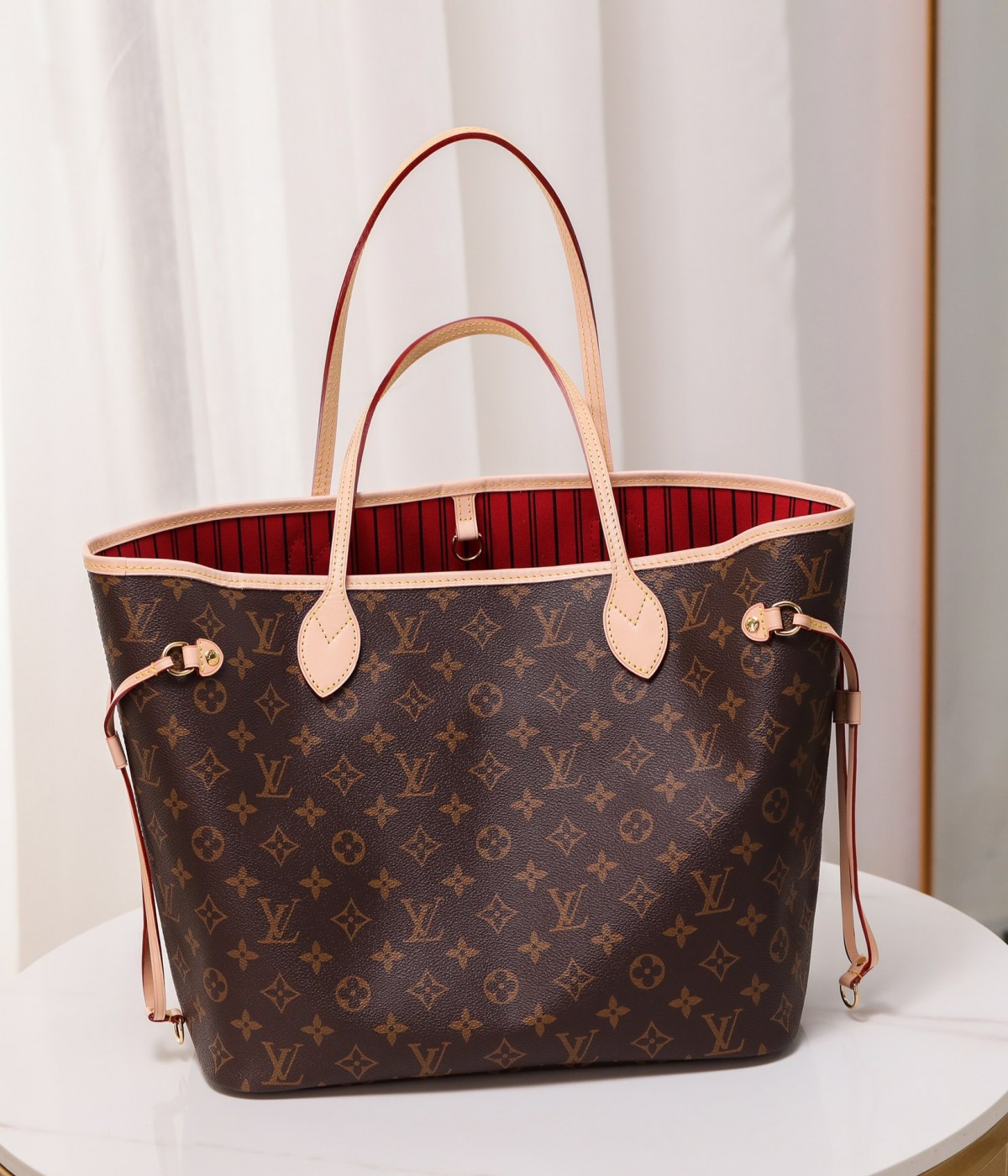 Shebag Louis Vuitton M41177  Neverfull medium size（2024 Oct updated）-Beste Qualität gefälschte Louis Vuitton-Taschen Online-Shop, Replik-Designer-Tasche ru