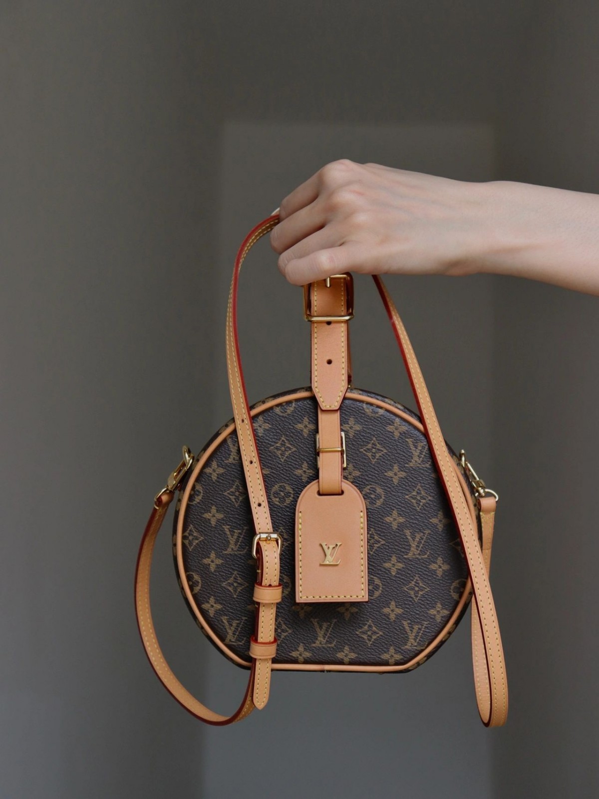 Shebag Louis Vuitton M43514 PETITE BOITE CHAPEAU full review (2024 Oct updated)-Интернет-магазин поддельной сумки Louis Vuitton лучшего качества, копия дизайнерской сумки ru