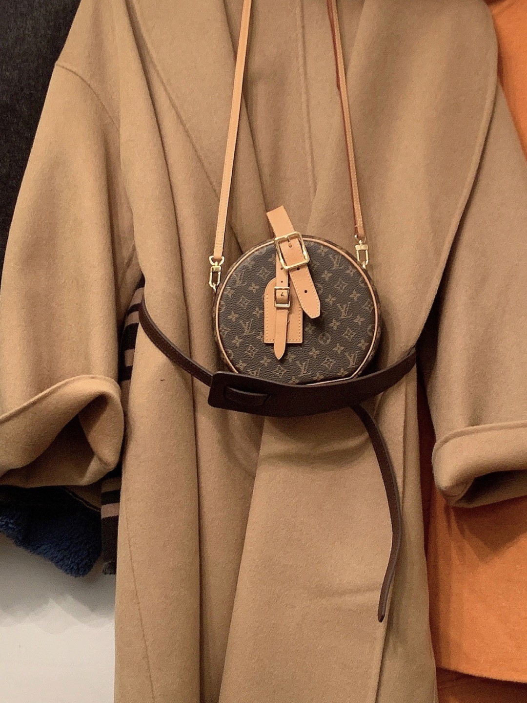 Shebag Louis Vuitton M43514 PETITE BOITE CHAPEAU full review (2024 Oct updated)-Dyqani në internet i çantave të rreme Louis Vuitton me cilësi më të mirë, çanta modeli kopje ru