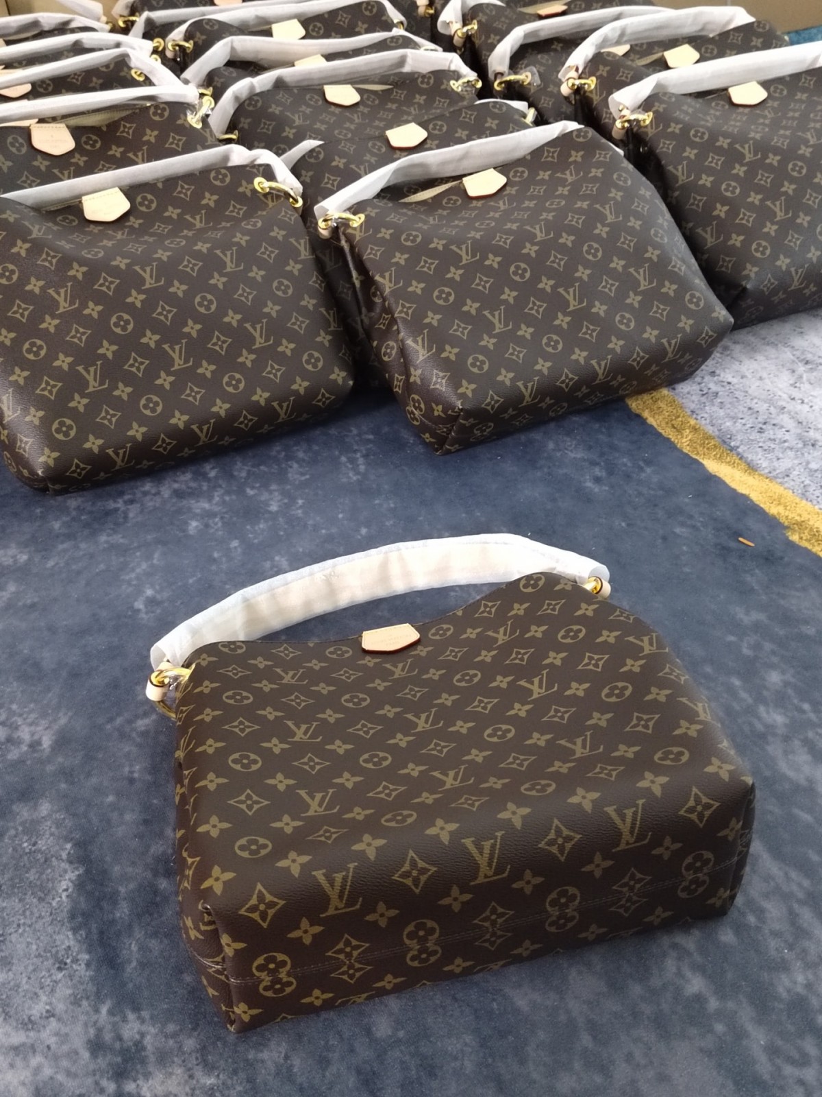 Shebag Louis Vuitton M43701 GRACEFUL small Bag full review （2024 NOV updated）-Best Quality Fake Louis Vuitton Bag Online Store, Replica designer bag ru