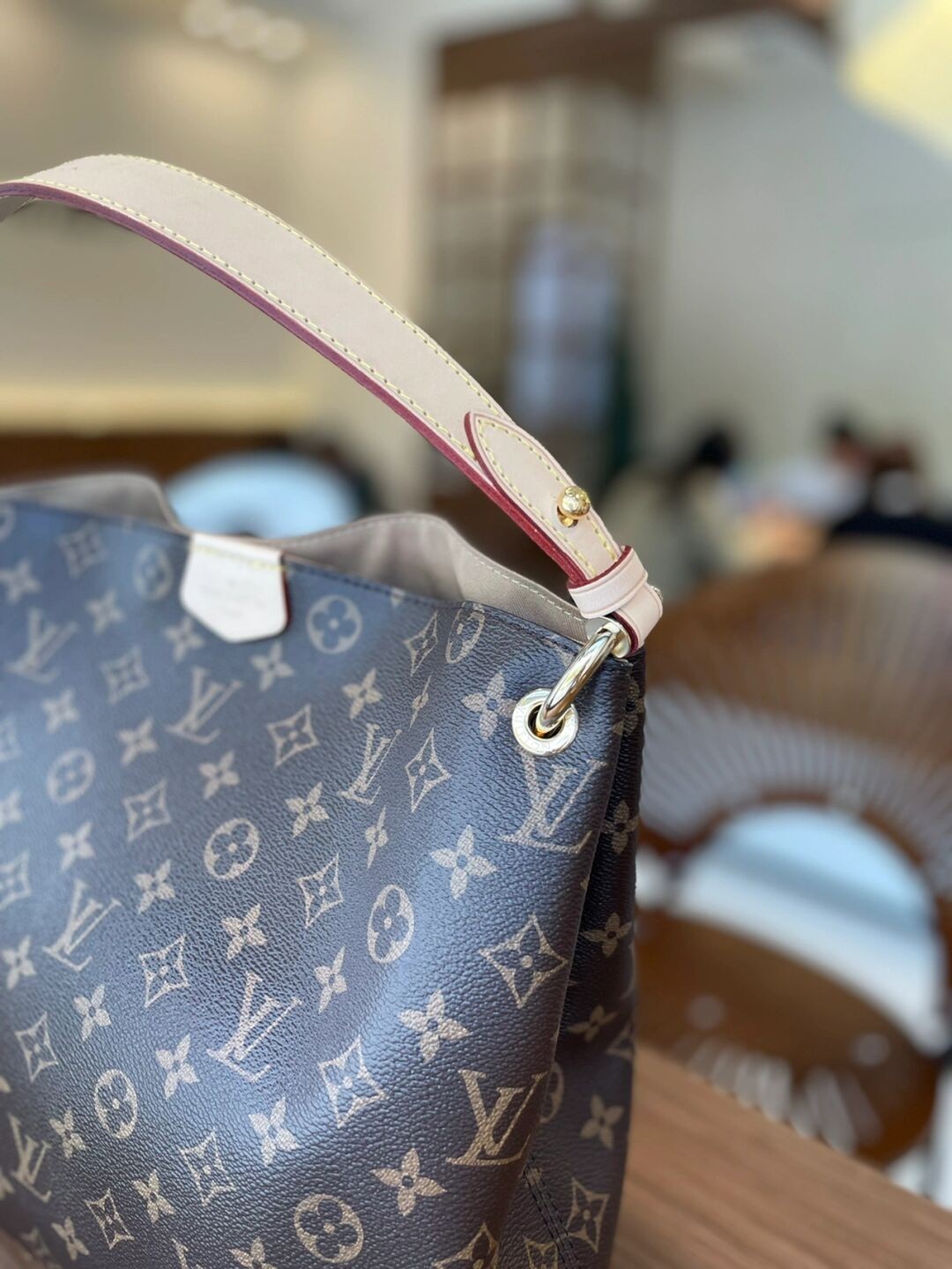 Shebag Louis Vuitton M43701 GRACEFUL small Bag full review （2024 NOV updated）-Best Quality Fake Louis Vuitton Bag Online Store, Replica designer bag ru