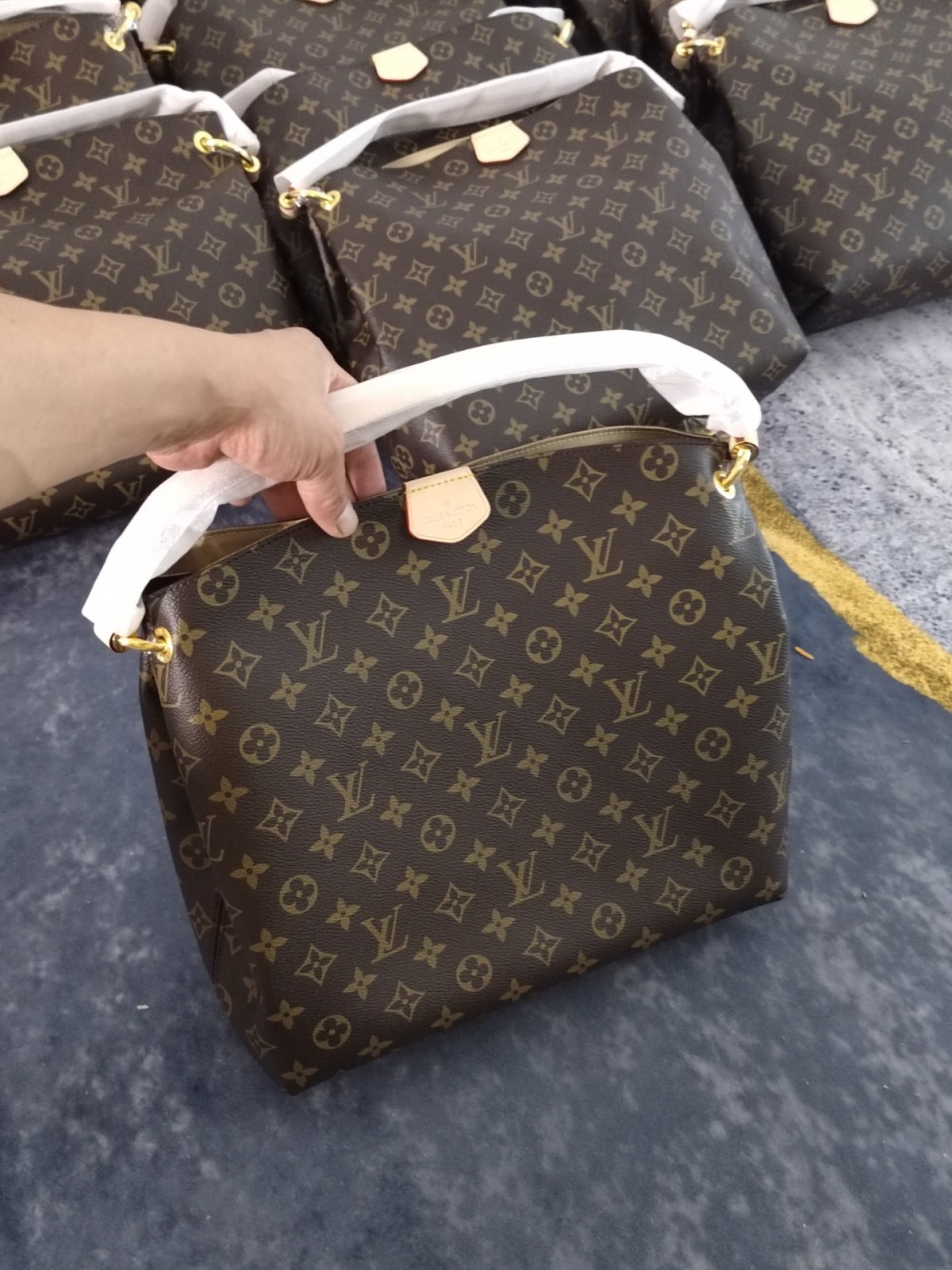 Shebag Louis Vuitton M43701 GRACEFUL small Bag full review （2024 NOV updated）-Best Quality Fake Louis Vuitton Bag Online Store, Replica designer bag ru