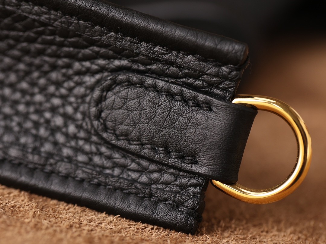 Shebag Hermes Evelyn 16 in black gold full review (2024 Nov updated)-Nejkvalitnější falešná taška Louis Vuitton Online Store, Replica designer bag ru