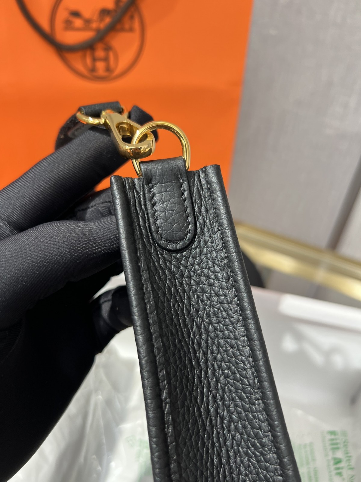 Shebag Hermes Evelyn 16 in black gold full review (2024 Nov updated)-Nejkvalitnější falešná taška Louis Vuitton Online Store, Replica designer bag ru