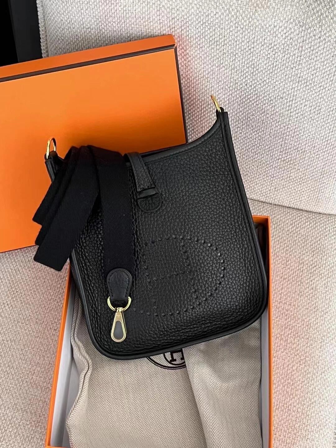 Shebag Hermes Evelyn 16 in black gold full review (2024 Nov updated)-Best Quality Fake designer Bag Review, Replica designer bag ru