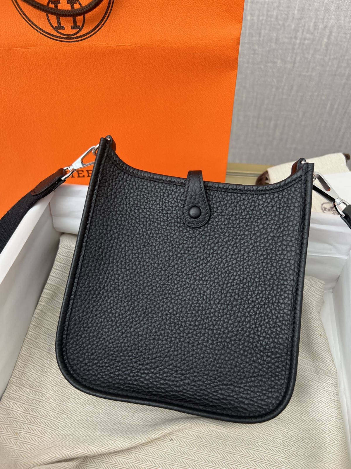 Shebag full hand made Hermes evelyn 16 Black togo silver hardware review (2024 Nov updated)-Best Quality Fake designer Bag Review, Replica designer bag ru