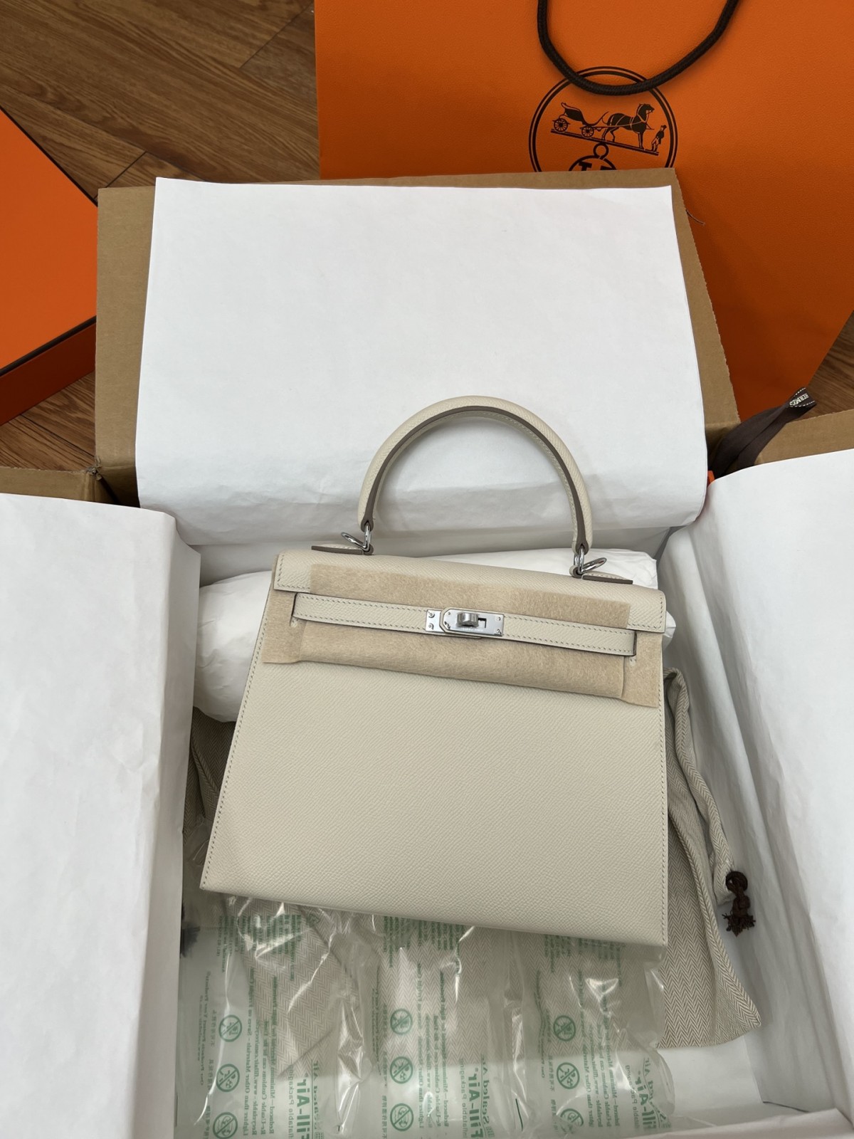 Shebag full handmade Hermes Kelly 25 in white Epsom leather full review （2024 Dec updated）-Best Quality Fake Louis Vuitton Bag Online Store, Replica designer bag ru