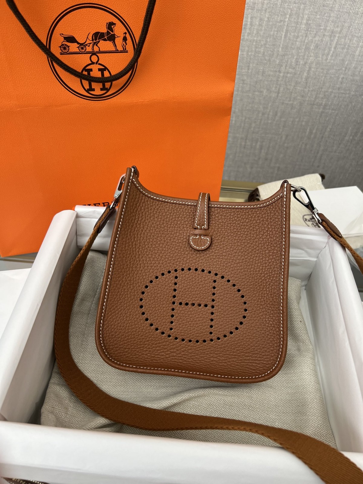 Shebag 15% off！And Shebag fully handmade Hermes Evelyn 16 bag in brown review （2024 Dec updated）-Best Quality Fake Louis Vuitton Bag Online Store, Replica designer bag ru