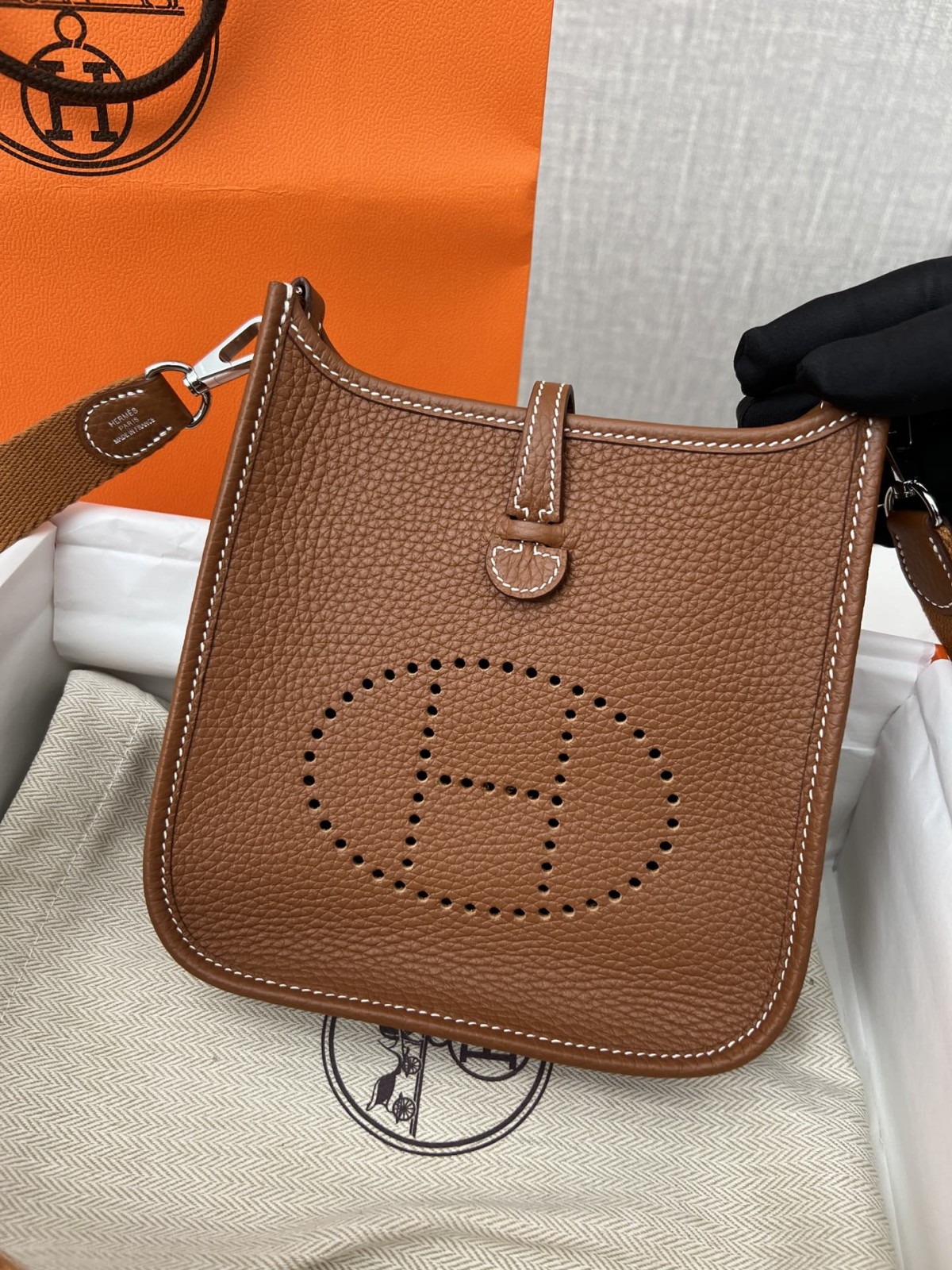 Shebag 15% off！And Shebag fully handmade Hermes Evelyn 16 bag in brown review （2024 Dec updated）-Best Quality Fake Louis Vuitton Bag Online Store, Replica designer bag ru