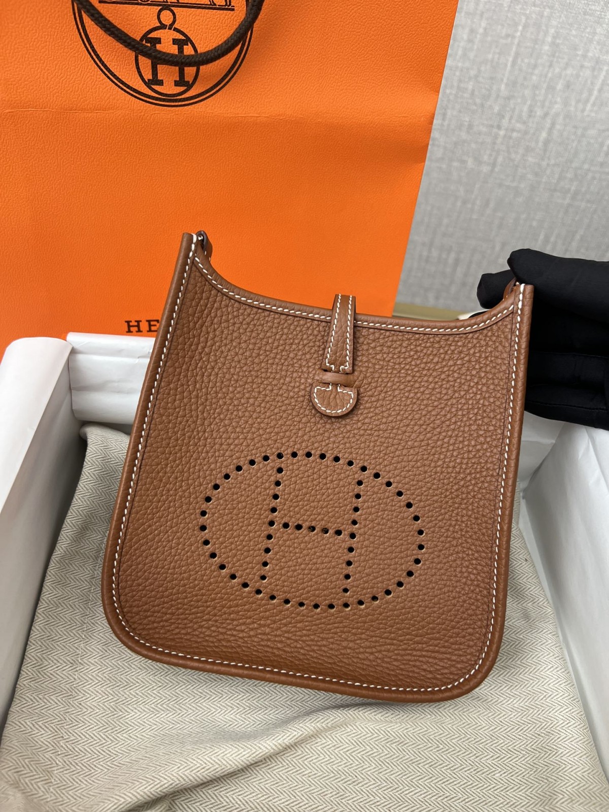 Shebag 15% off！And Shebag fully handmade Hermes Evelyn 16 bag in brown review （2024 Dec updated）-Best Quality Fake Louis Vuitton Bag Online Store, Replica designer bag ru