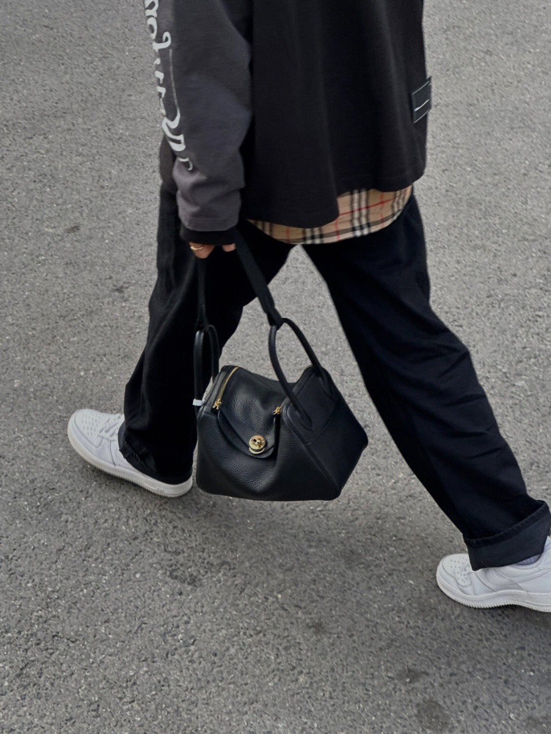 Shebag fully handmade Lindy 26 bag in black togo gold hardware review （2024 Dec updated）-Լավագույն որակի կեղծ Louis Vuitton պայուսակների առցանց խանութ, Replica դիզայներական պայուսակ ru