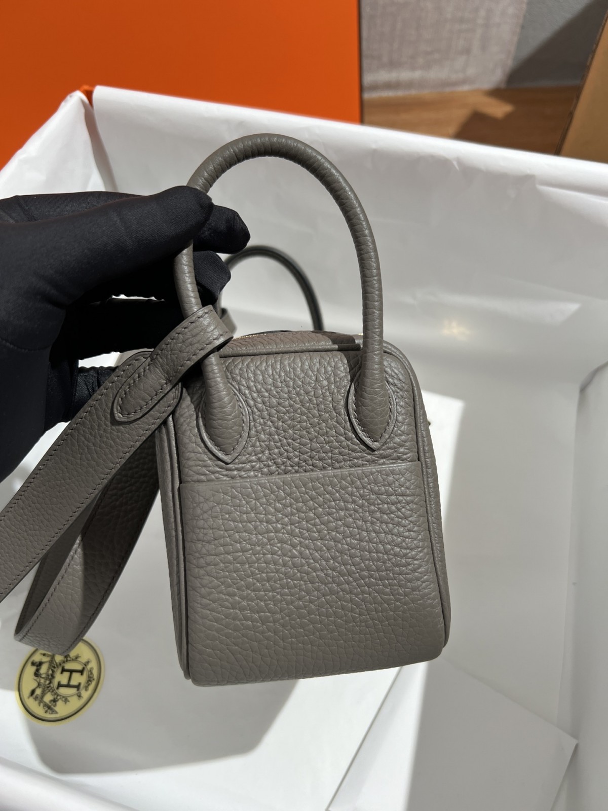 Shebag fully handmade Hermes Lindy 19 bag in grey review(2024 Dec updated)-Best Quality Fake Louis Vuitton Bag Online Store, Replica designer bag ru