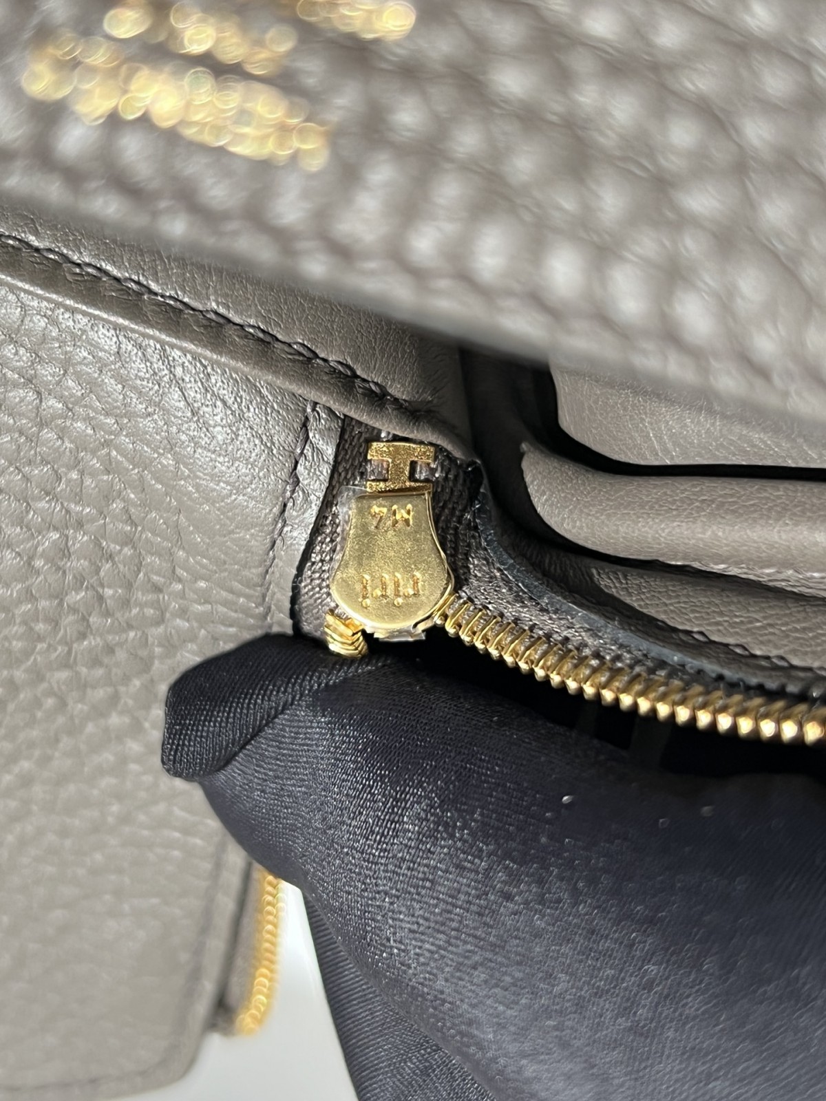 Shebag fully handmade Hermes Lindy 19 bag in grey review(2024 Dec updated)-Best Quality Fake Louis Vuitton Bag Online Store, Replica designer bag ru