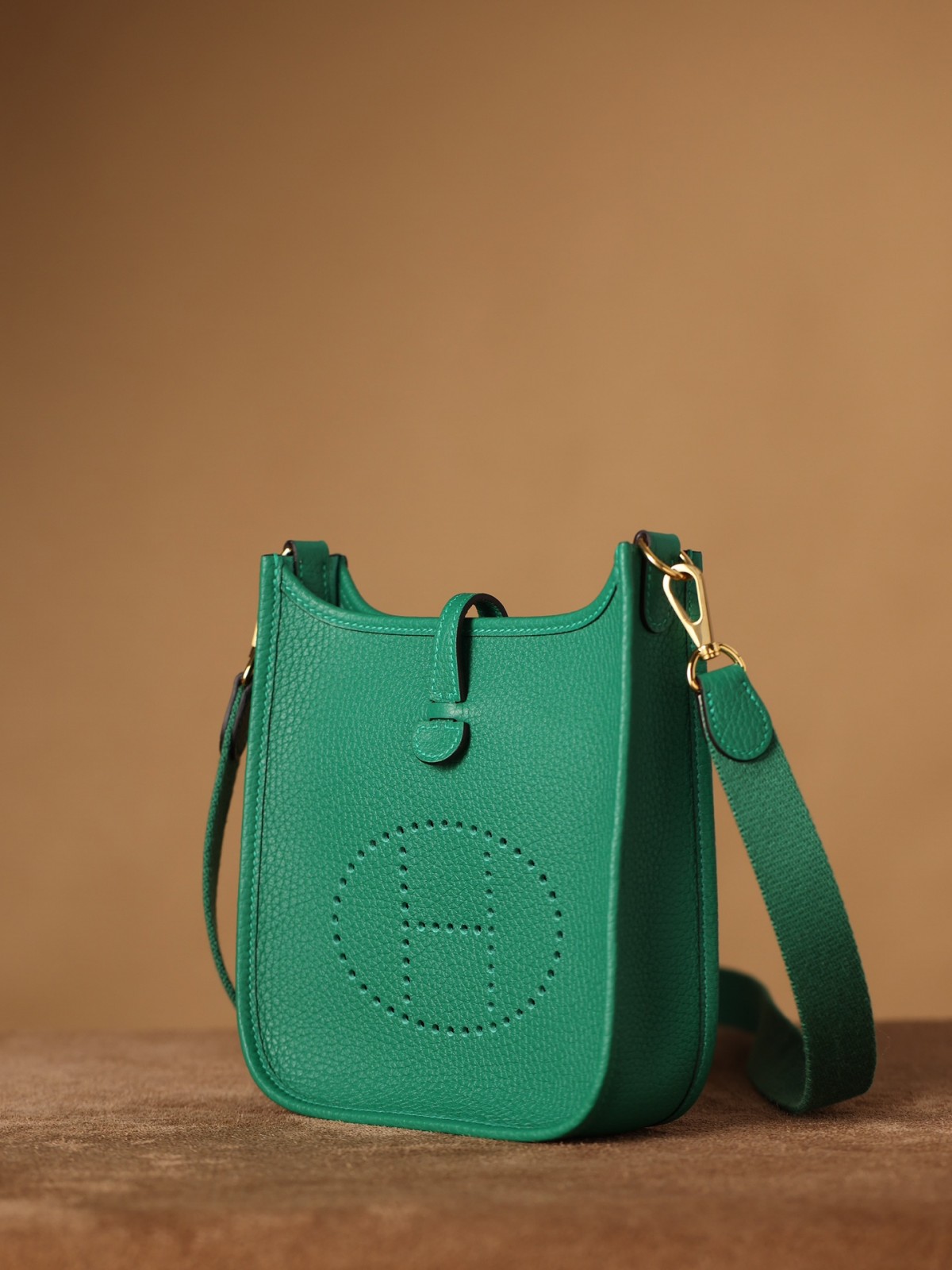 Shebag fully handmade Hermes Evelyne 16 bag in green togo reveiew(2024 Dec updated)-Toko Online Tas Louis Vuitton Palsu Kualitas Terbaik, Tas desainer replika ru