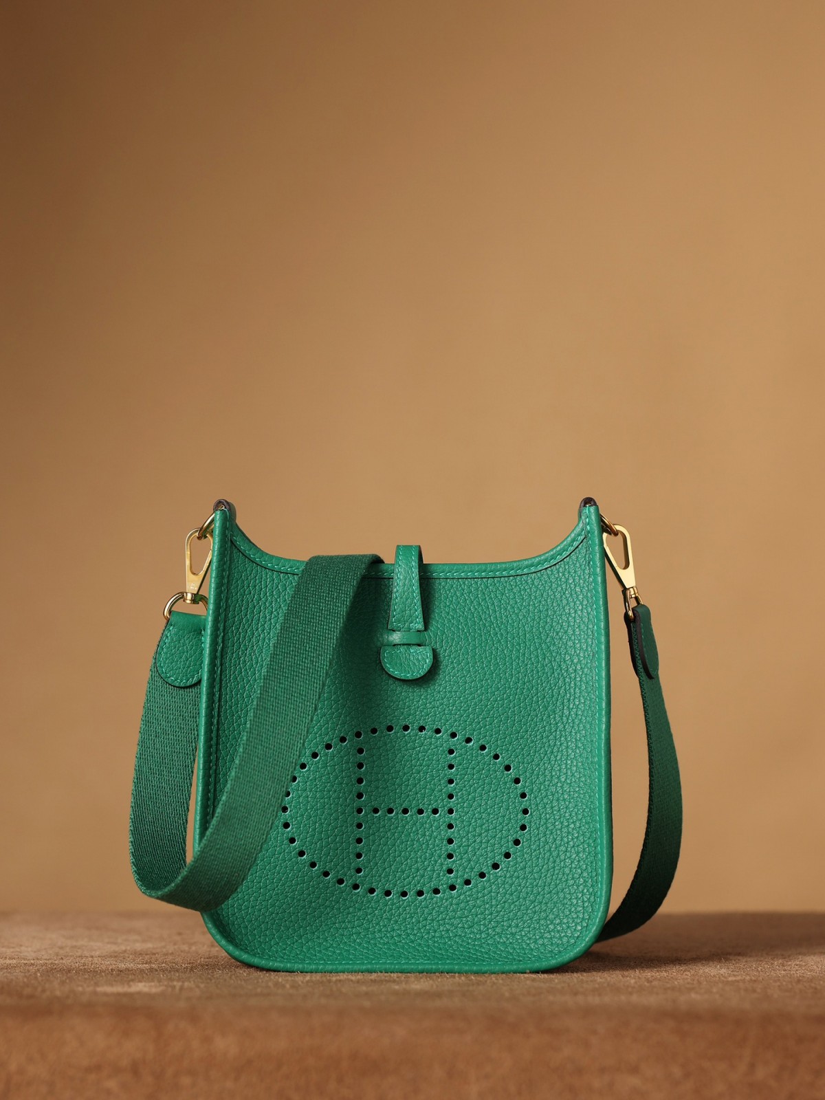 Shebag fully handmade Hermes Evelyne 16 bag in green togo reveiew(2024 Dec updated)-Toko Online Tas Louis Vuitton Palsu Kualitas Terbaik, Tas desainer replika ru