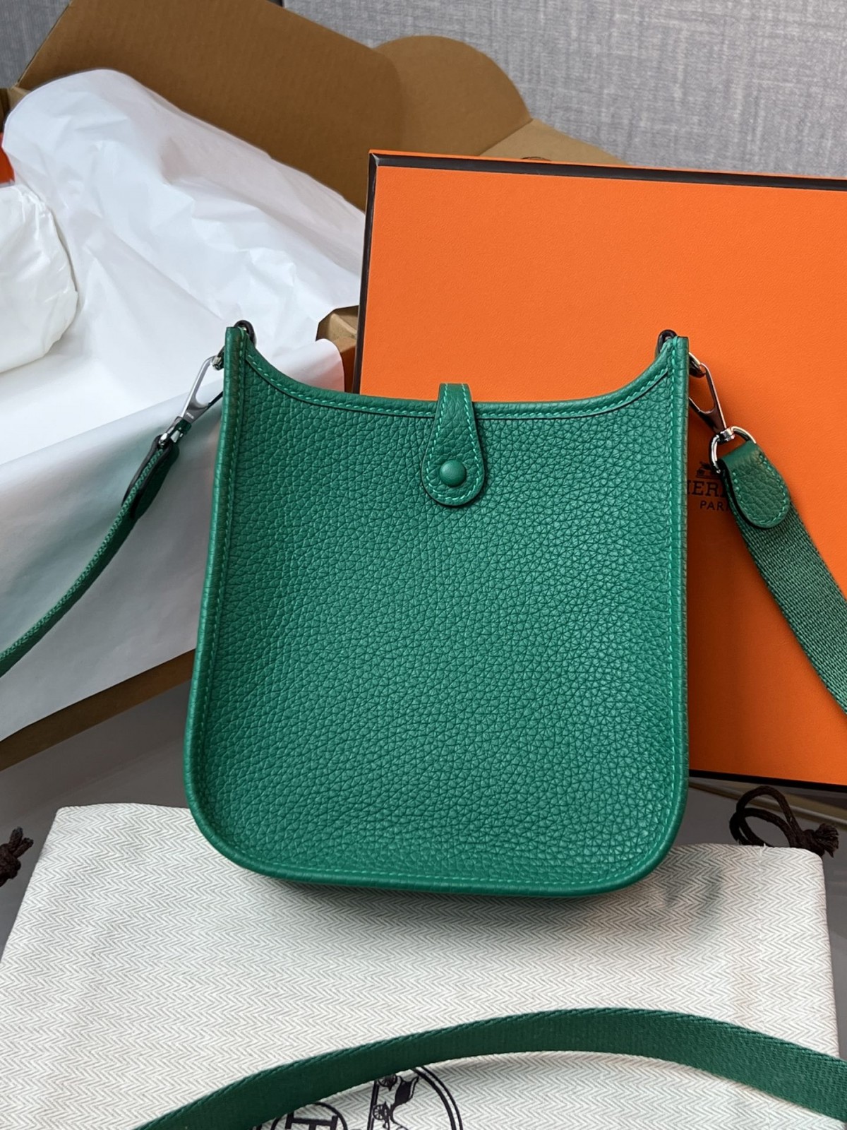 Shebag Hermes Evelyne 16 bag green togo silver hardware fully hand made (2024 Dec updated)-بهترين معيار جي جعلي لوئس ويٽون بيگ آن لائين اسٽور، ريپليڪا ڊيزائنر بيگ ru