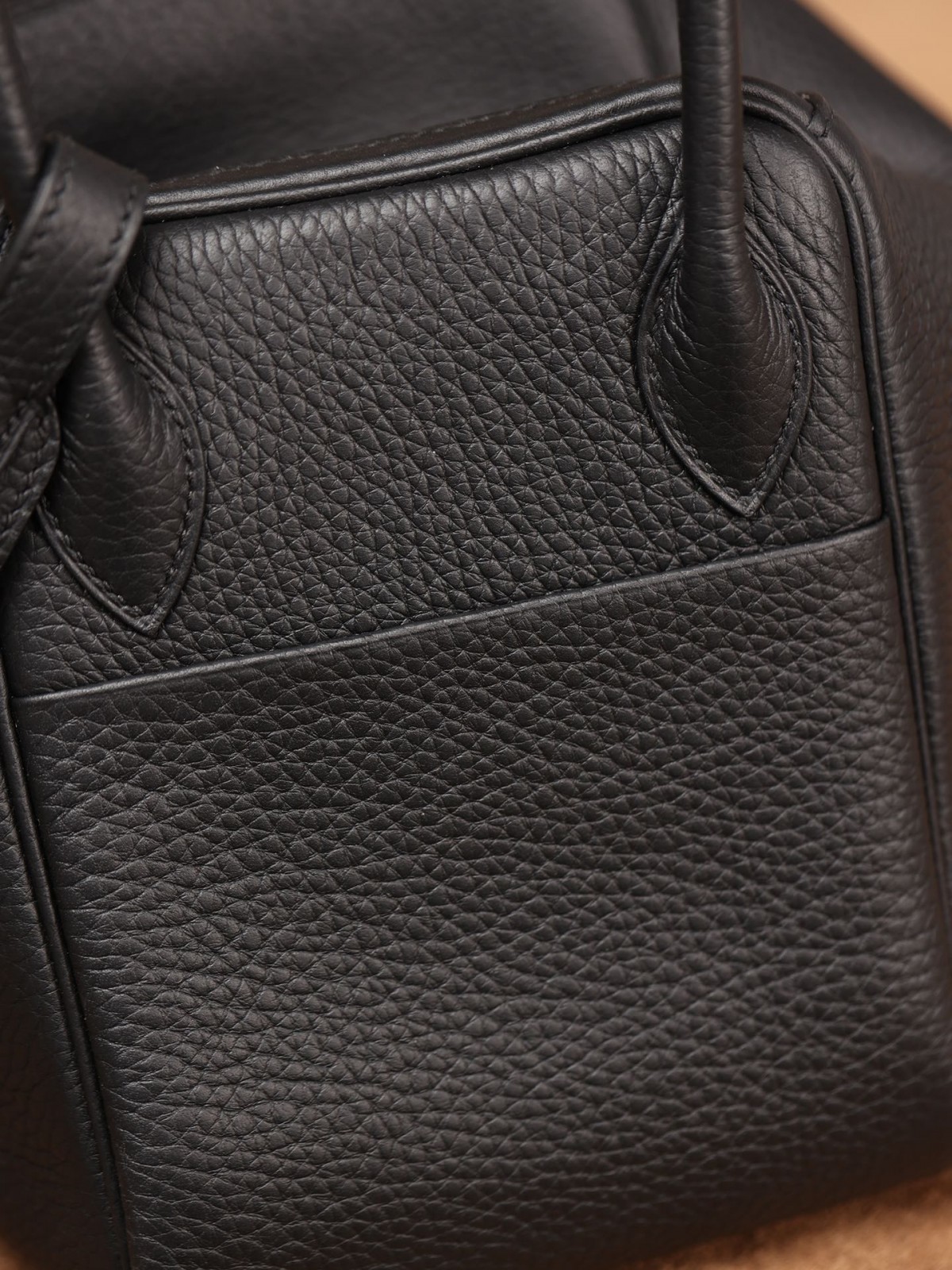 Shebag handmade Hermes Lindy 26 bag black togo review (2025 Jan updated)-Botiga en línia de bosses falses de Louis Vuitton de millor qualitat, rèplica de bosses de disseny ru