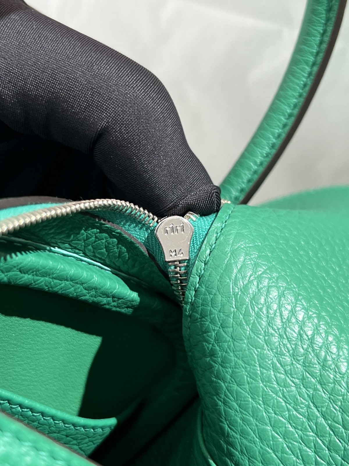 Shebag fully handmade Hermes Lindy 26 bag togo leather review(2025 Jan updated)-Интернет-магазин поддельной сумки Louis Vuitton лучшего качества, копия дизайнерской сумки ru