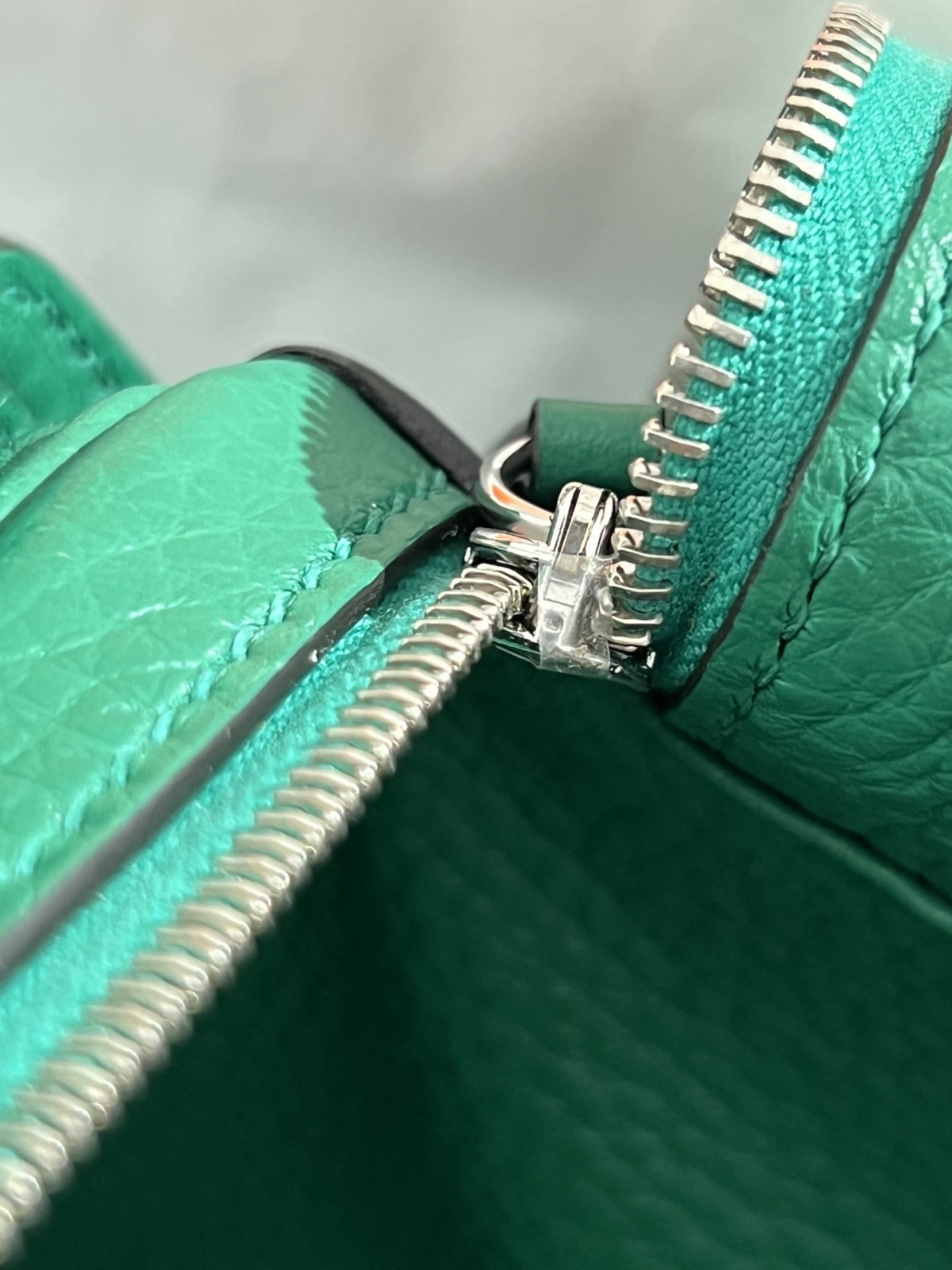 Shebag fully handmade Hermes Lindy 26 bag togo leather review(2025 Jan updated)-Интернет-магазин поддельной сумки Louis Vuitton лучшего качества, копия дизайнерской сумки ru