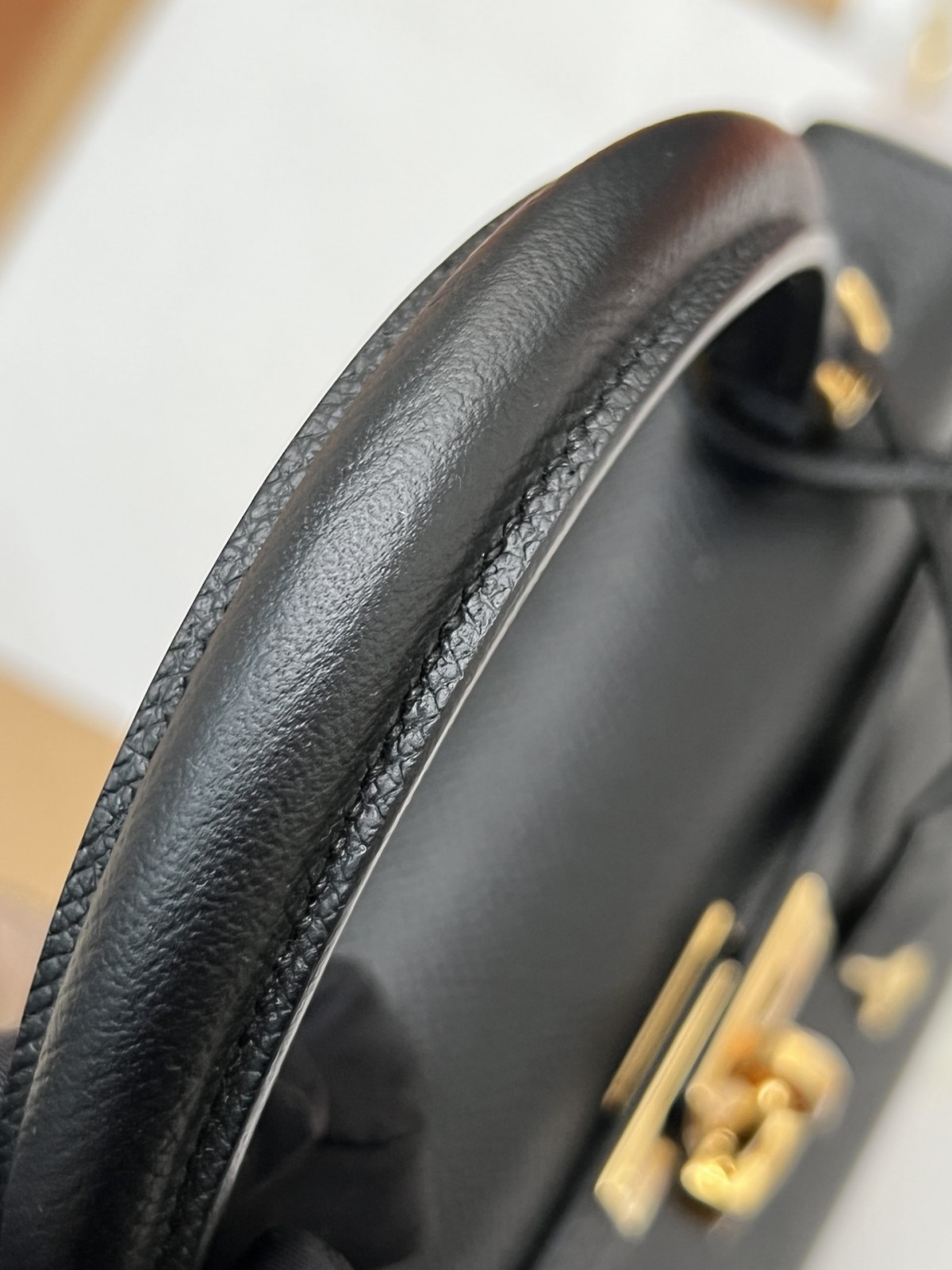 Shebag fully handmade Hermes Kelly 25 bag black epsom leather gold hardware lastets batch review (2025 Jan updated)-Интернет-магазин поддельной сумки Louis Vuitton лучшего качества, копия дизайнерской сумки ru