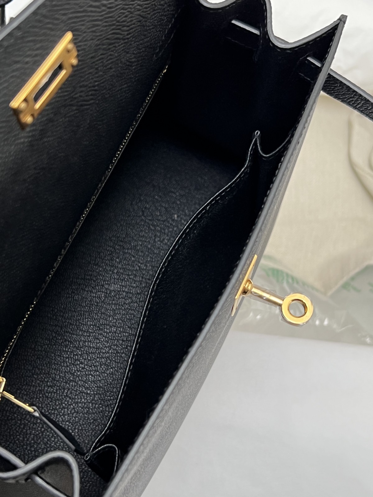 Shebag fully handmade Hermes Kelly 25 bag black epsom leather gold hardware lastets batch review (2025 Jan updated)-Интернет-магазин поддельной сумки Louis Vuitton лучшего качества, копия дизайнерской сумки ru