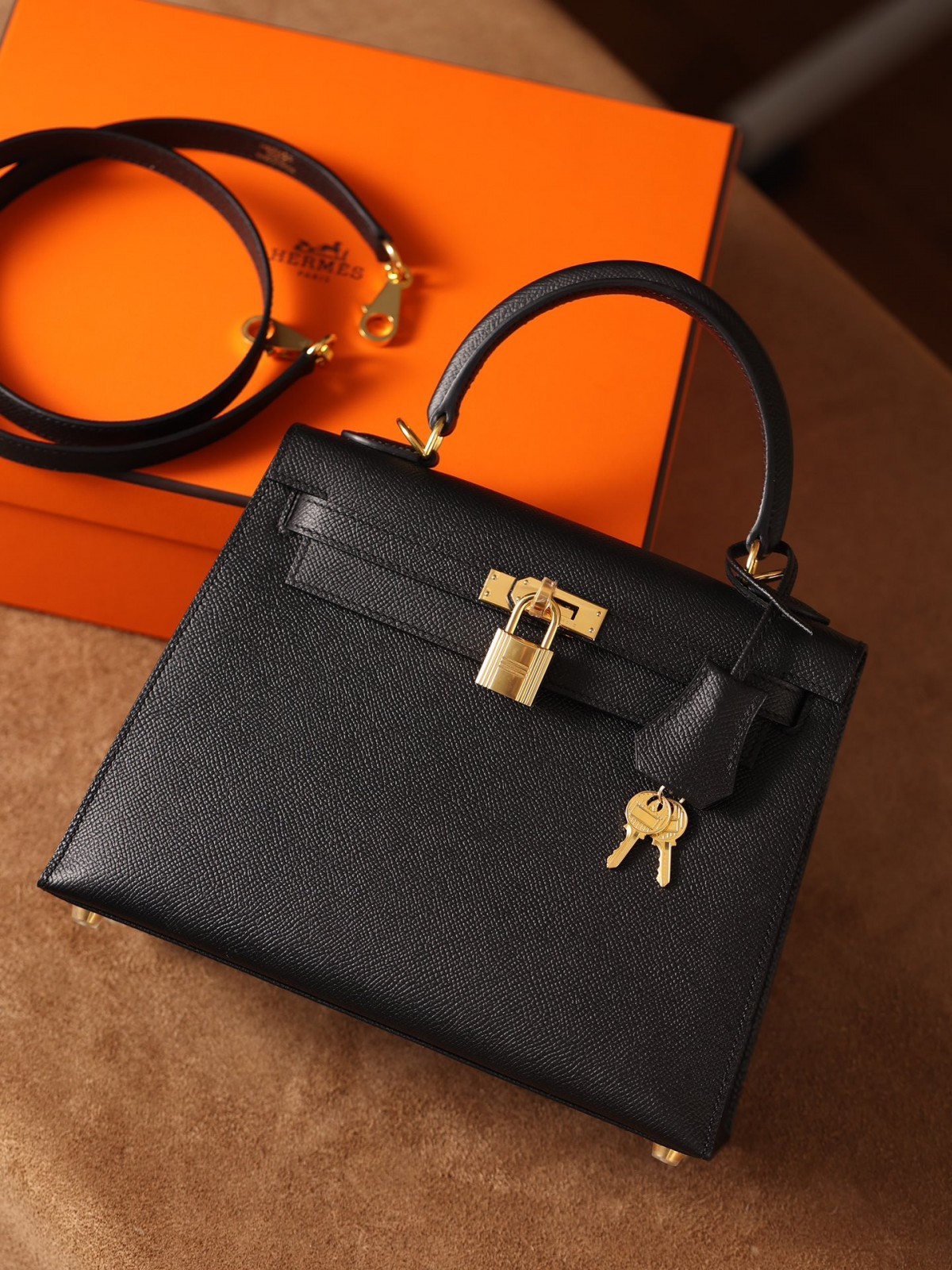 Shebag fully handmade Hermes Kelly 25 bag black epsom leather gold hardware lastets batch review (2025 Jan updated)-Интернет-магазин поддельной сумки Louis Vuitton лучшего качества, копия дизайнерской сумки ru