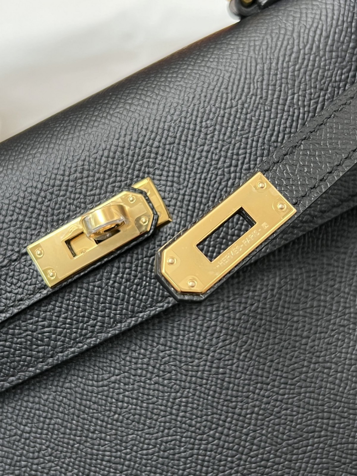 Shebag fully handmade Hermes Kelly 25 bag black epsom leather gold hardware lastets batch review (2025 Jan updated)-Интернет-магазин поддельной сумки Louis Vuitton лучшего качества, копия дизайнерской сумки ru