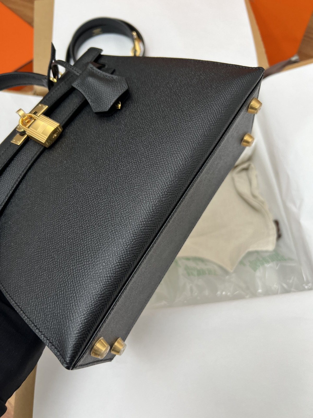 Shebag fully handmade Hermes Kelly 25 bag black epsom leather gold hardware lastets batch review (2025 Jan updated)-Интернет-магазин поддельной сумки Louis Vuitton лучшего качества, копия дизайнерской сумки ru