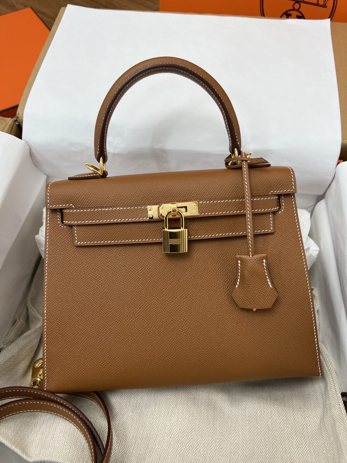 Shebag fully handmade Hermes Kelly 25 of gold brown review (2025 Jan updated)-Best Quality Fake Louis Vuitton Bag Online Store, Replica designer bag ru