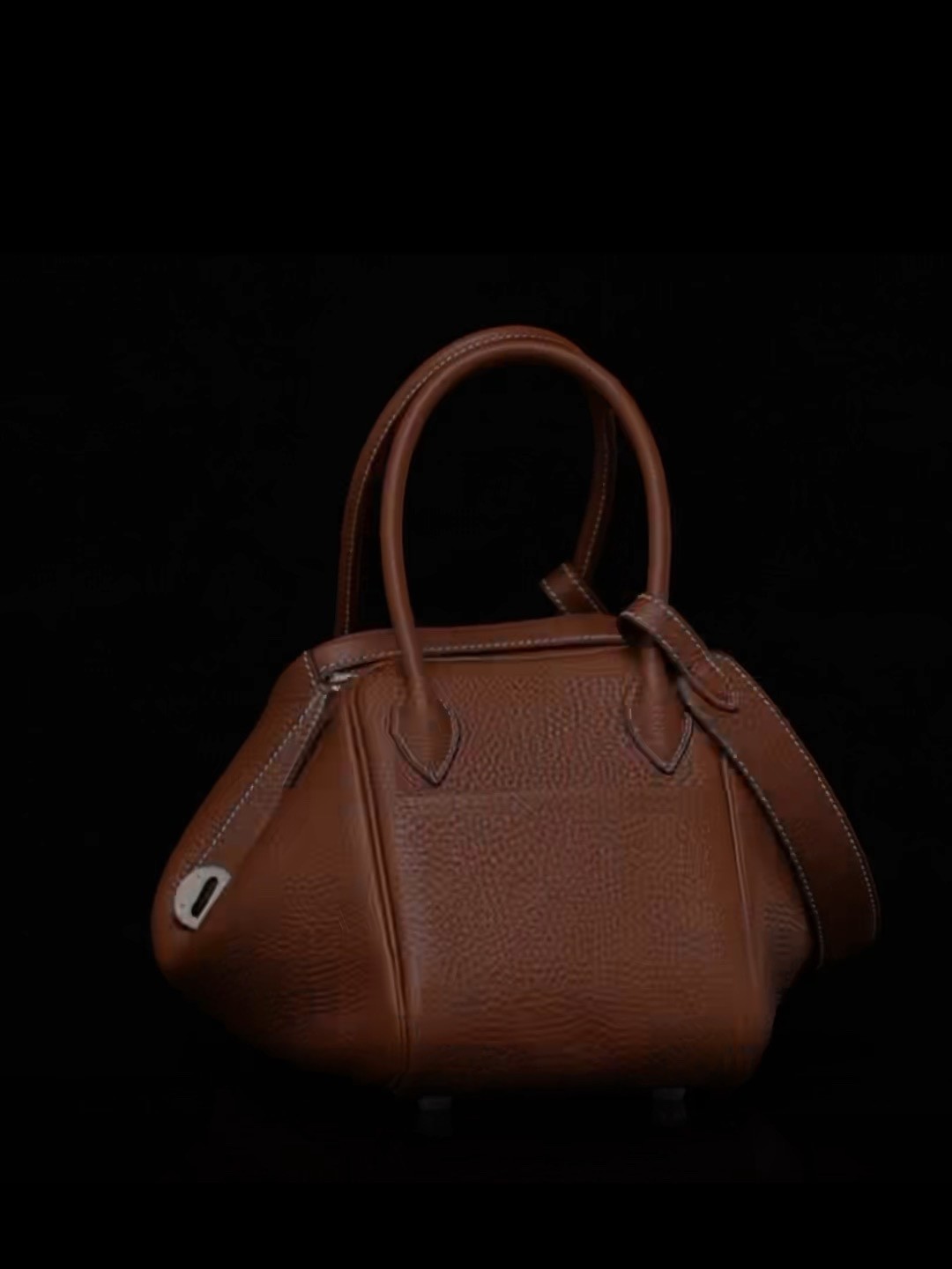 Shebag fully handmade Hermes Lindy 26 bag in brown silver hardware review(2025 Jan updated)-Yakanakisa Hunhu Fake Louis Vuitton Bag Online Store, Replica dhizaini bag ru