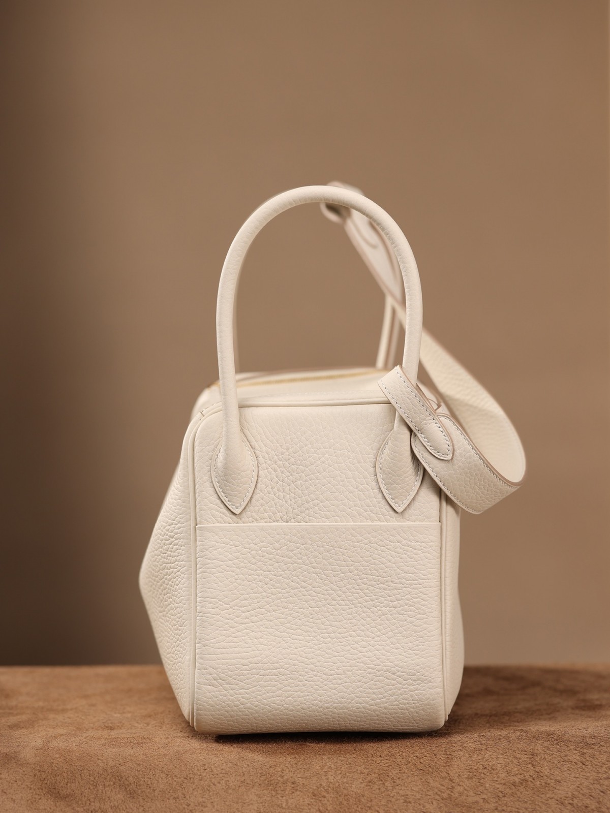 Shebag fully hand made Lindy 26 white bag in togo review (2025 Jan updated)-Best Quality Fake Louis Vuitton Bag Online Store, Replica designer bag ru