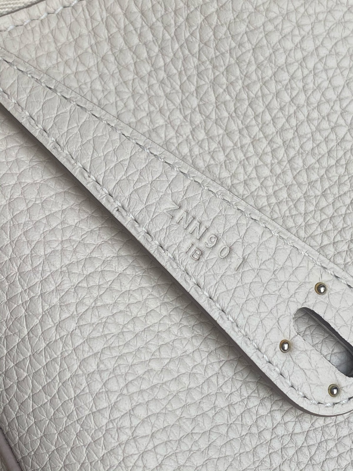 Shebag fully hand made Lindy 26 white bag in togo review (2025 Jan updated)-Best Quality Fake Louis Vuitton Bag Online Store, Replica designer bag ru