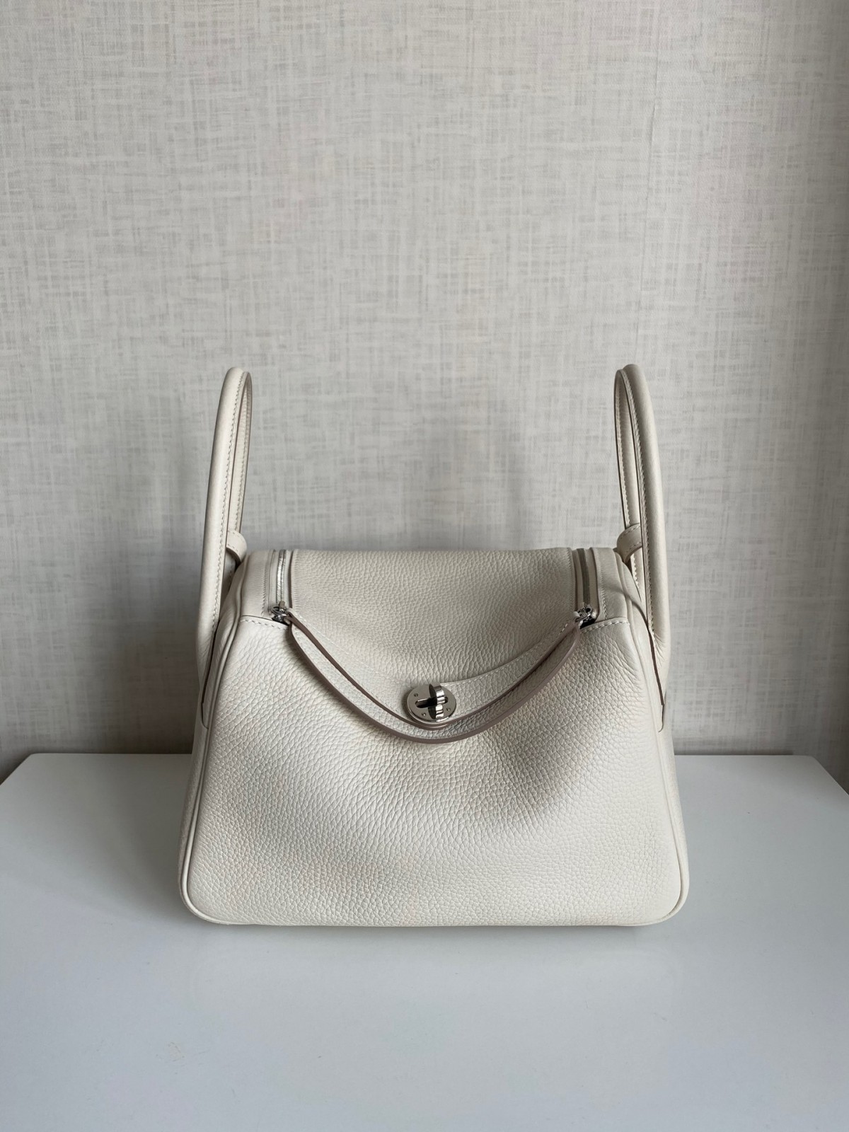 Shebag fully hand made Lindy 26 white bag in togo review (2025 Jan updated)-Best Quality Fake Louis Vuitton Bag Online Store, Replica designer bag ru