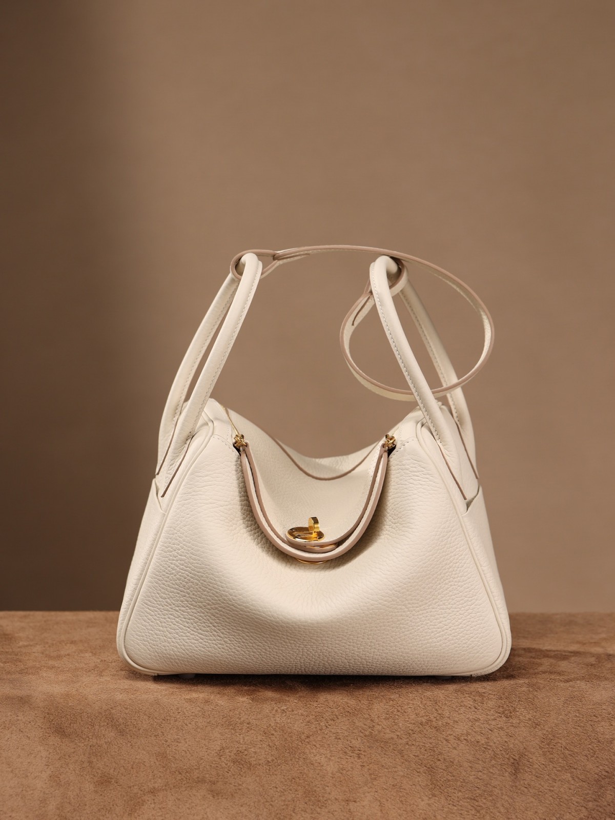 Shebag fully hand made Lindy 26 white bag in togo review (2025 Jan updated)-Best Quality Fake Louis Vuitton Bag Online Store, Replica designer bag ru