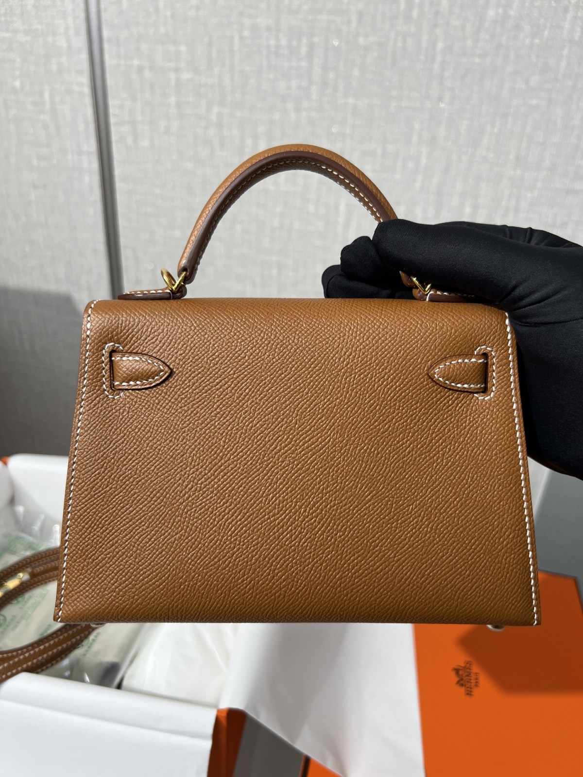 Shebag fully handmade Mini kelly 2 in brown gold Epsom leather review (2025 Feb updated)-Bescht Qualitéit Fake Louis Vuitton Bag Online Store, Replica Designer Bag ru