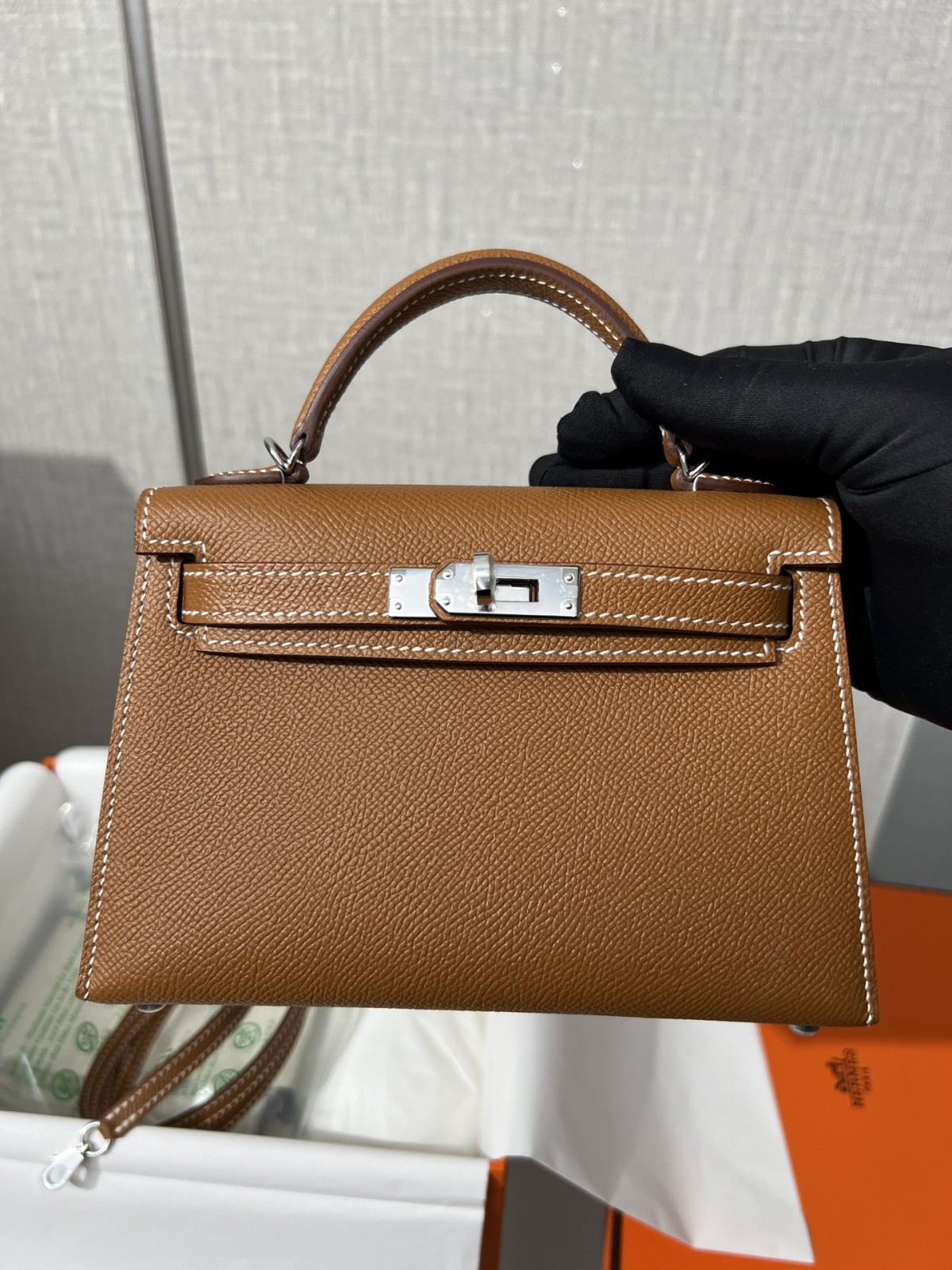 Shebag fully handmade Mini kelly 2 in brown gold Epsom leather review (2025 Feb updated)-Bescht Qualitéit Fake Louis Vuitton Bag Online Store, Replica Designer Bag ru