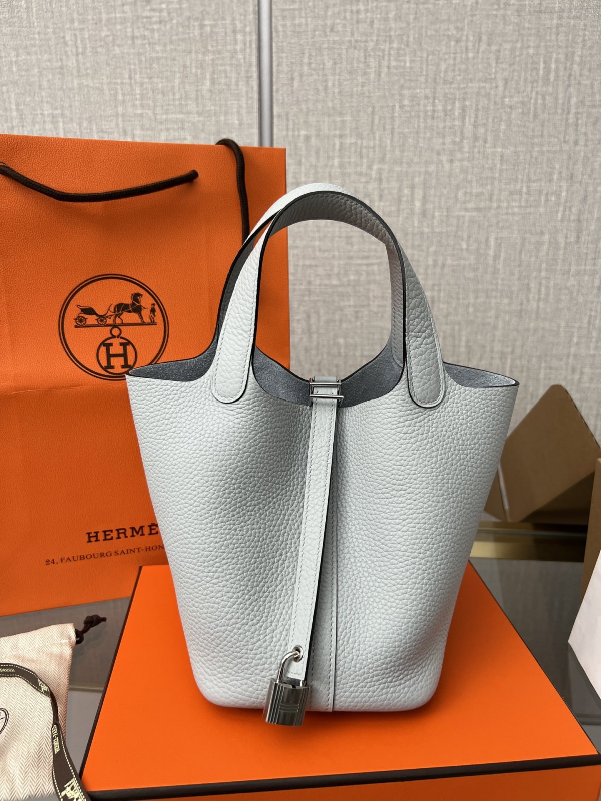 Shebag fully handmade Hermes Picotin 18 bag in white togo silver hardware(2025 Feb updated)-最高品質の偽のルイヴィトンバッグオンラインストア、レプリカデザイナーバッグru