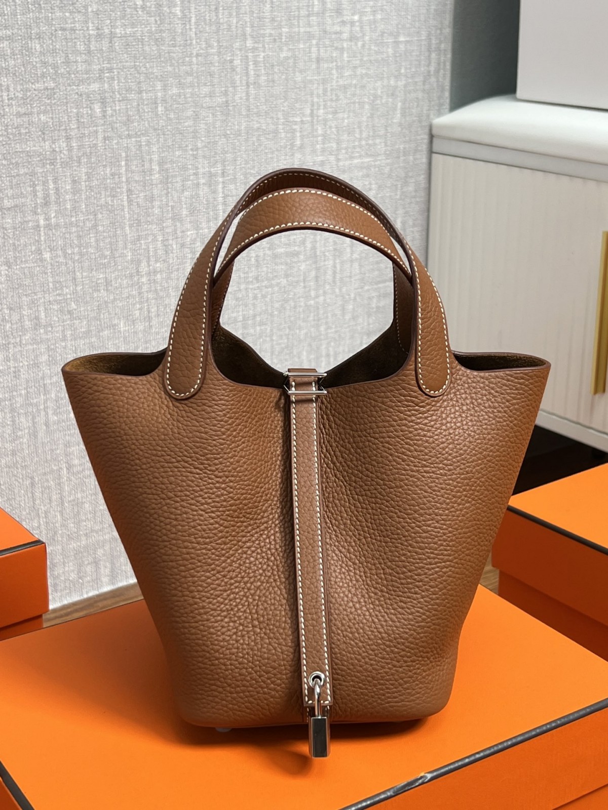 Shebag fully handmade Hermes Picotin 18 bag in brown gold (2025 Feb updated)-Best Quality adịgboroja Louis vuitton akpa Online Store, oyiri mmebe akpa ru