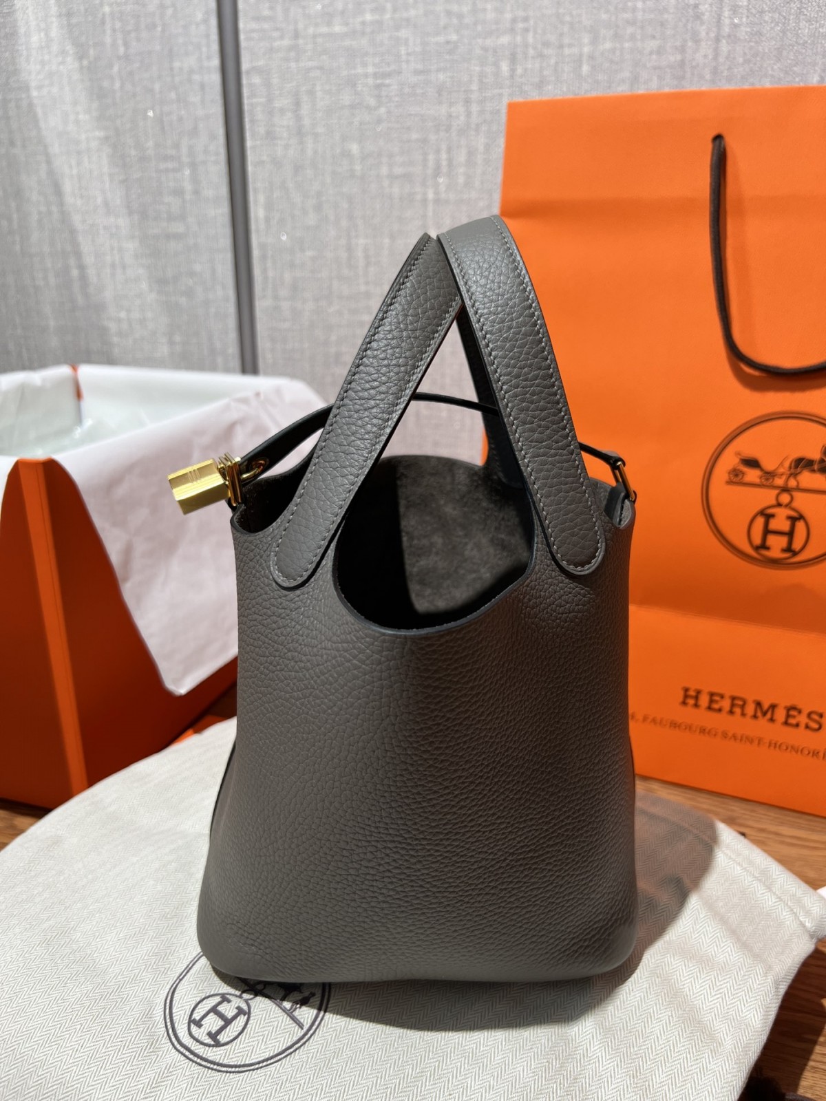 Shebag fully handmade Hermes Picotin 18 in grey togo review (2025 Feb updated)-Loja online de bolsa Louis Vuitton falsa de melhor qualidade, bolsa de designer de réplica ru