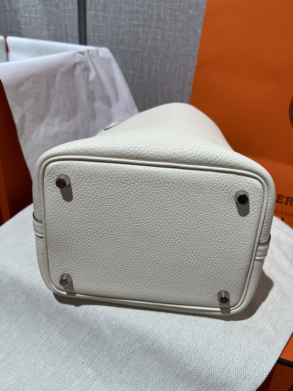 Shebag handmade Hermes white Picotin 18 bag in white togo (2025 Feb updated)-Best Quality Fake Louis Vuitton Bag Online Store, Replica designer bag ru