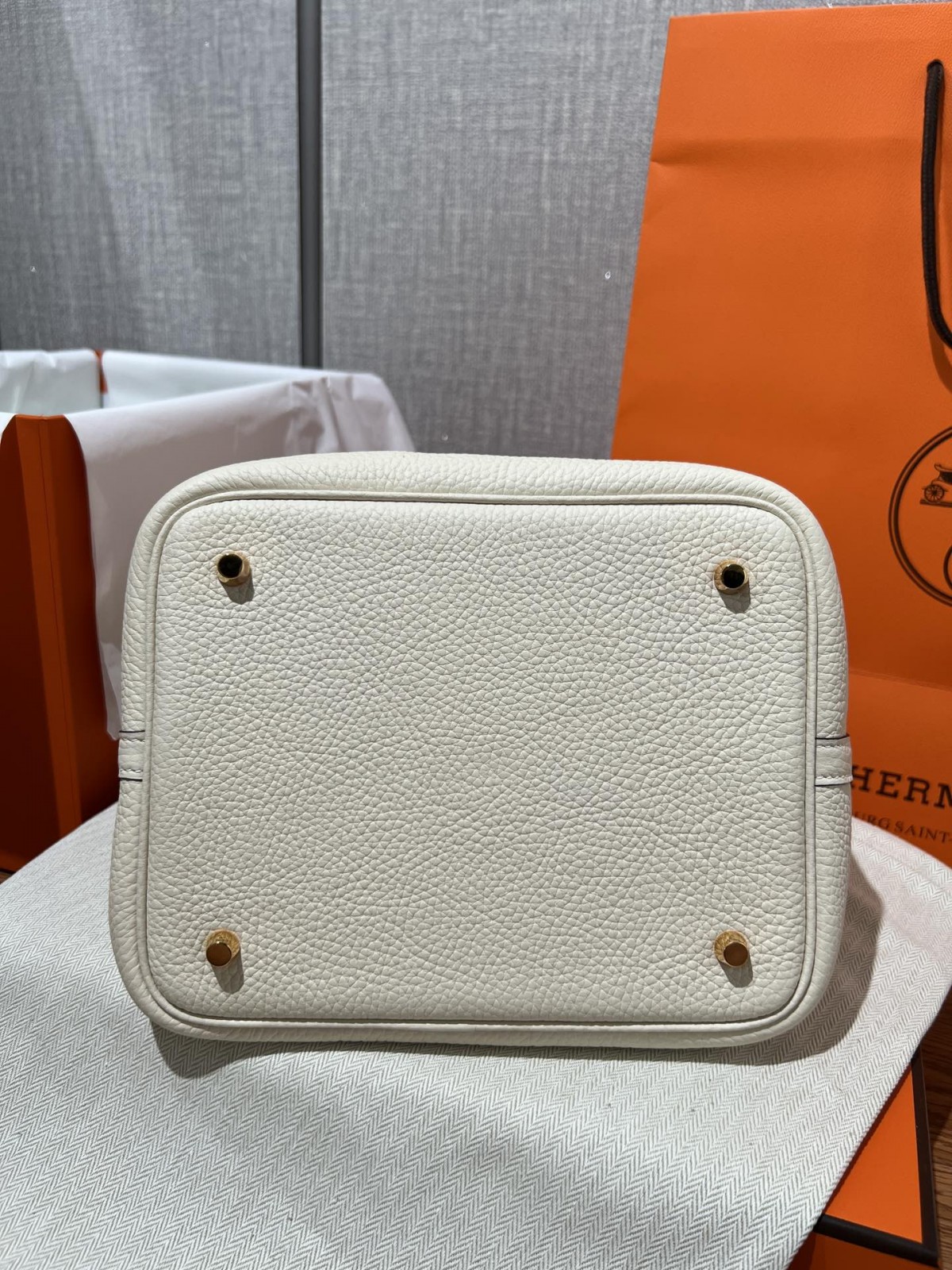 Shebag fully handmade Hermes Picotin 22 bag in cream white togo leather review silver (2025 Feb updated)-L-Aħjar Kwalità Foloz Louis Vuitton Bag Online Store, Replica designer bag ru