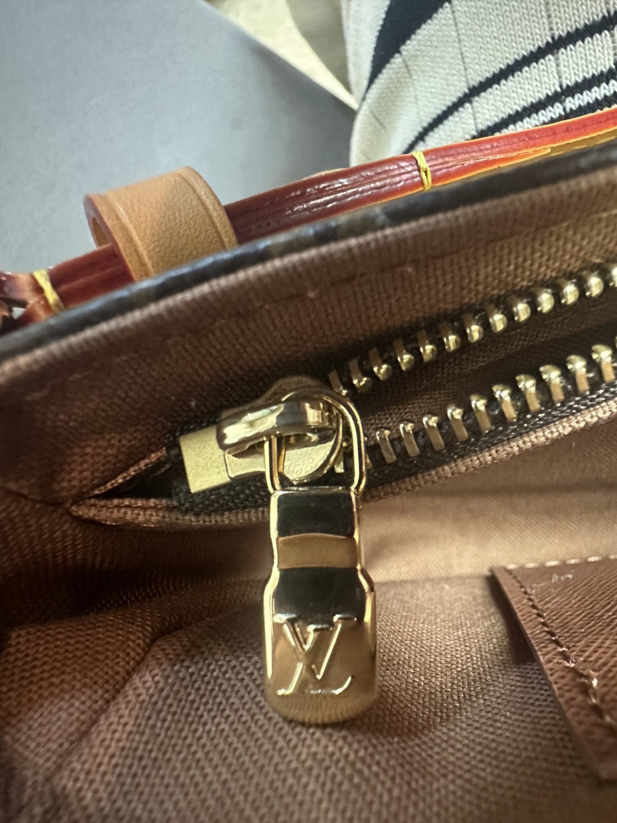 Shebag replica story, Part 1 Louis Vuitton and Dior bag customer feedback (2025 Mar updated)-Labākās kvalitātes viltotās Louis Vuitton somas tiešsaistes veikals, dizaineru somas kopija ru