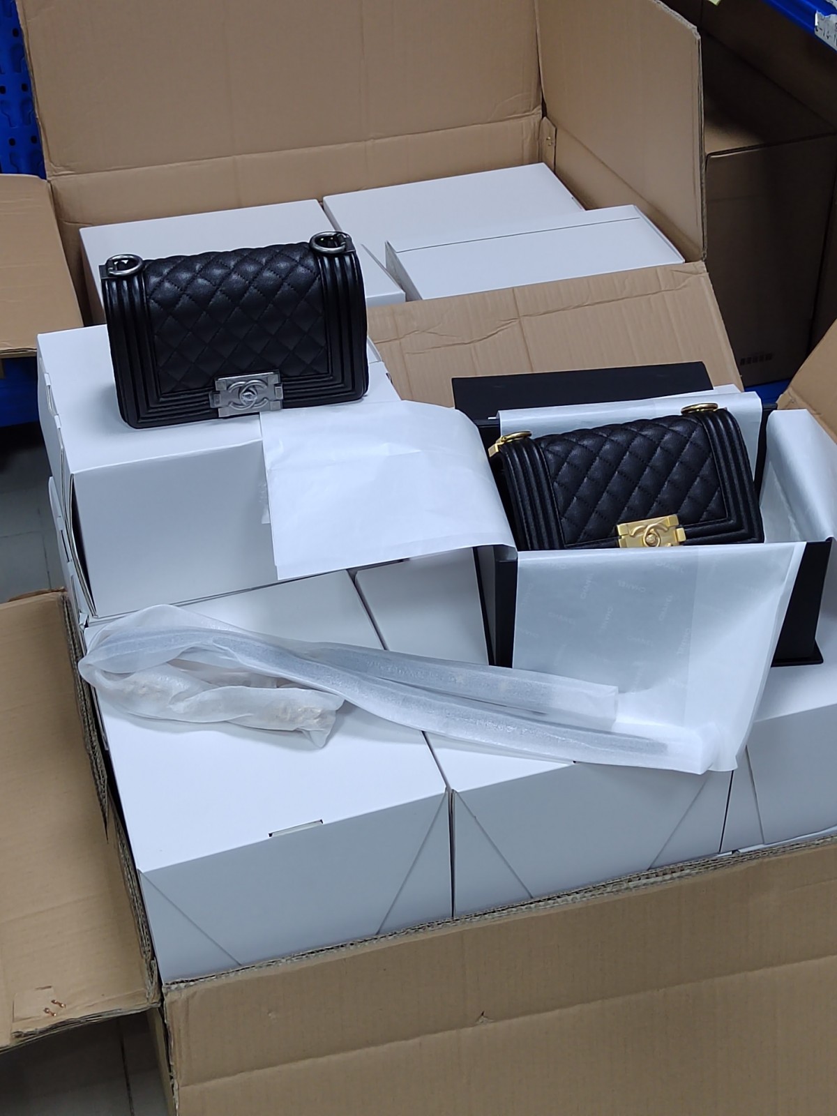 Shebag recent shipping photos of Chanel and Louis Vuitton bags (2025 Mar updated)-Best Quality Fake Louis Vuitton Bag Online Store, Replica designer bag ru