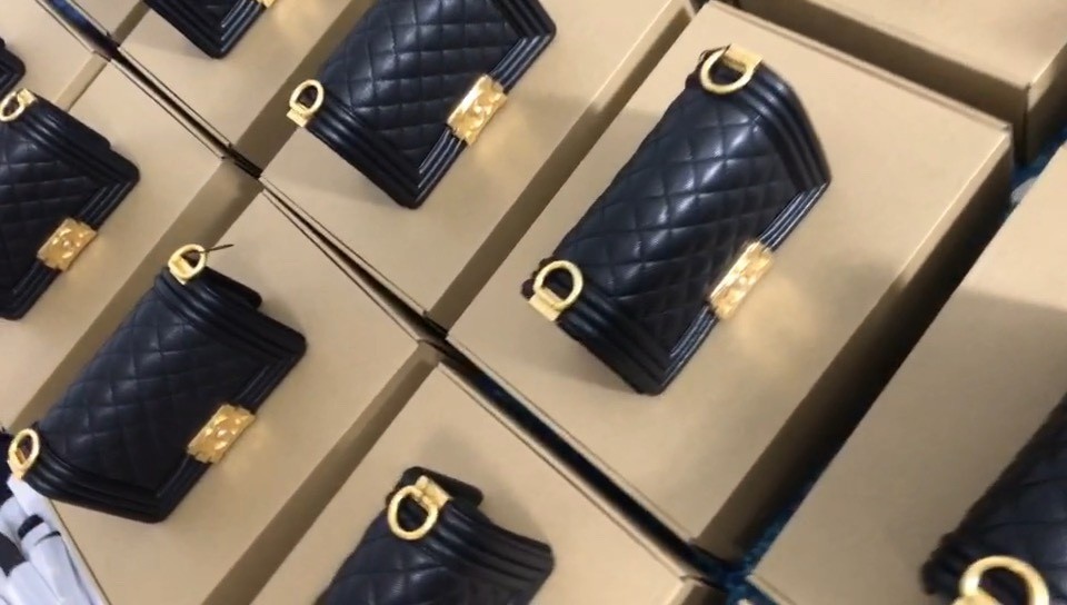 Shebag recent shipping photos of Chanel and Louis Vuitton bags (2025 Mar updated)-Best Quality Fake Louis Vuitton Bag Online Store, Replica designer bag ru