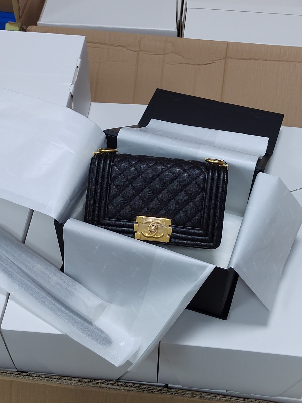 Shebag recent shipping photos of Chanel and Louis Vuitton bags (2025 Mar updated)-Best Quality Fake Louis Vuitton Bag Online Store, Replica designer bag ru