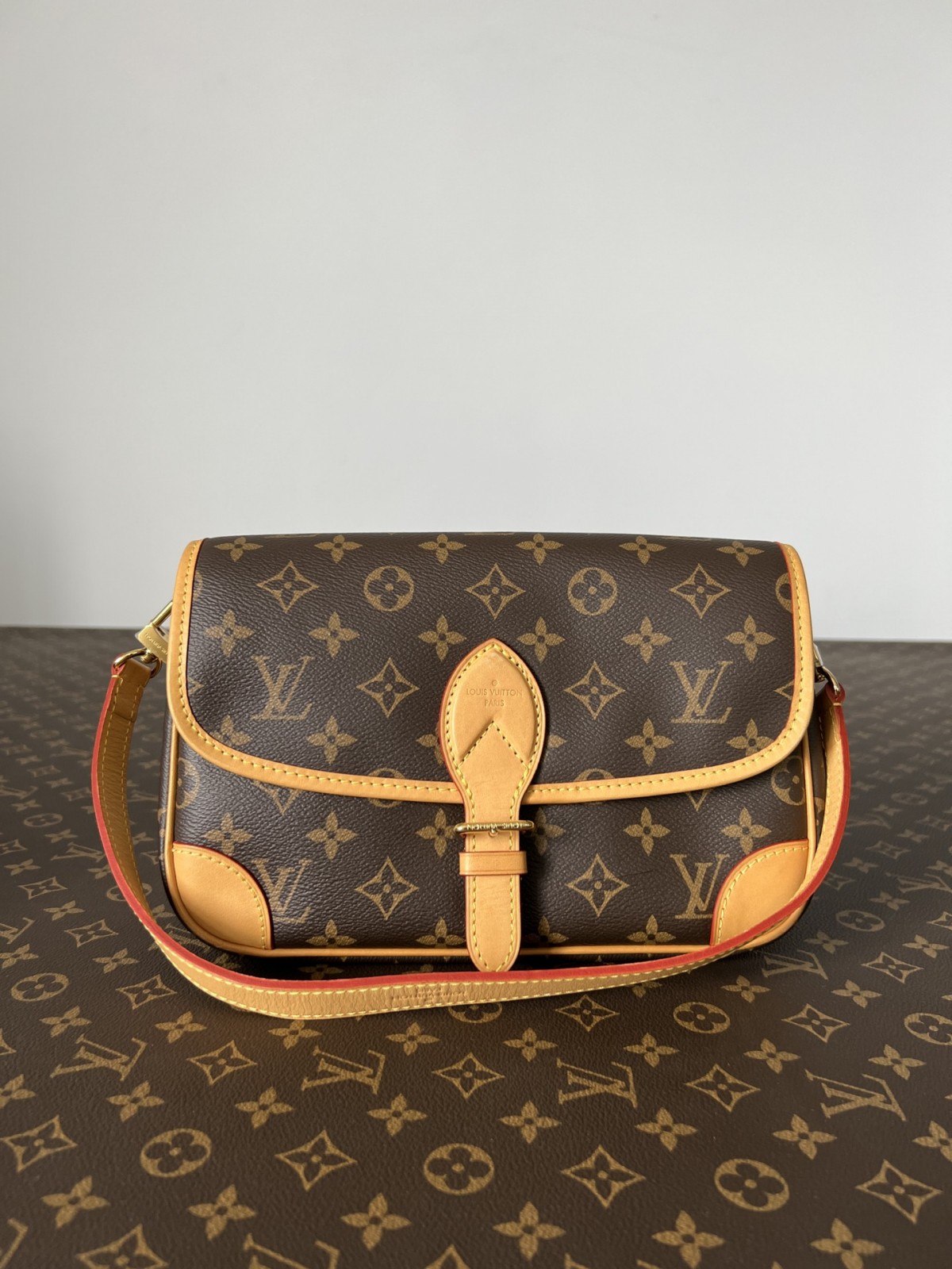 Shebag recent shipping photos of Chanel and Louis Vuitton bags (2025 Mar updated)-Zoo Zoo Fake Louis Vuitton Hnab Online Khw, Replica designer hnab ru