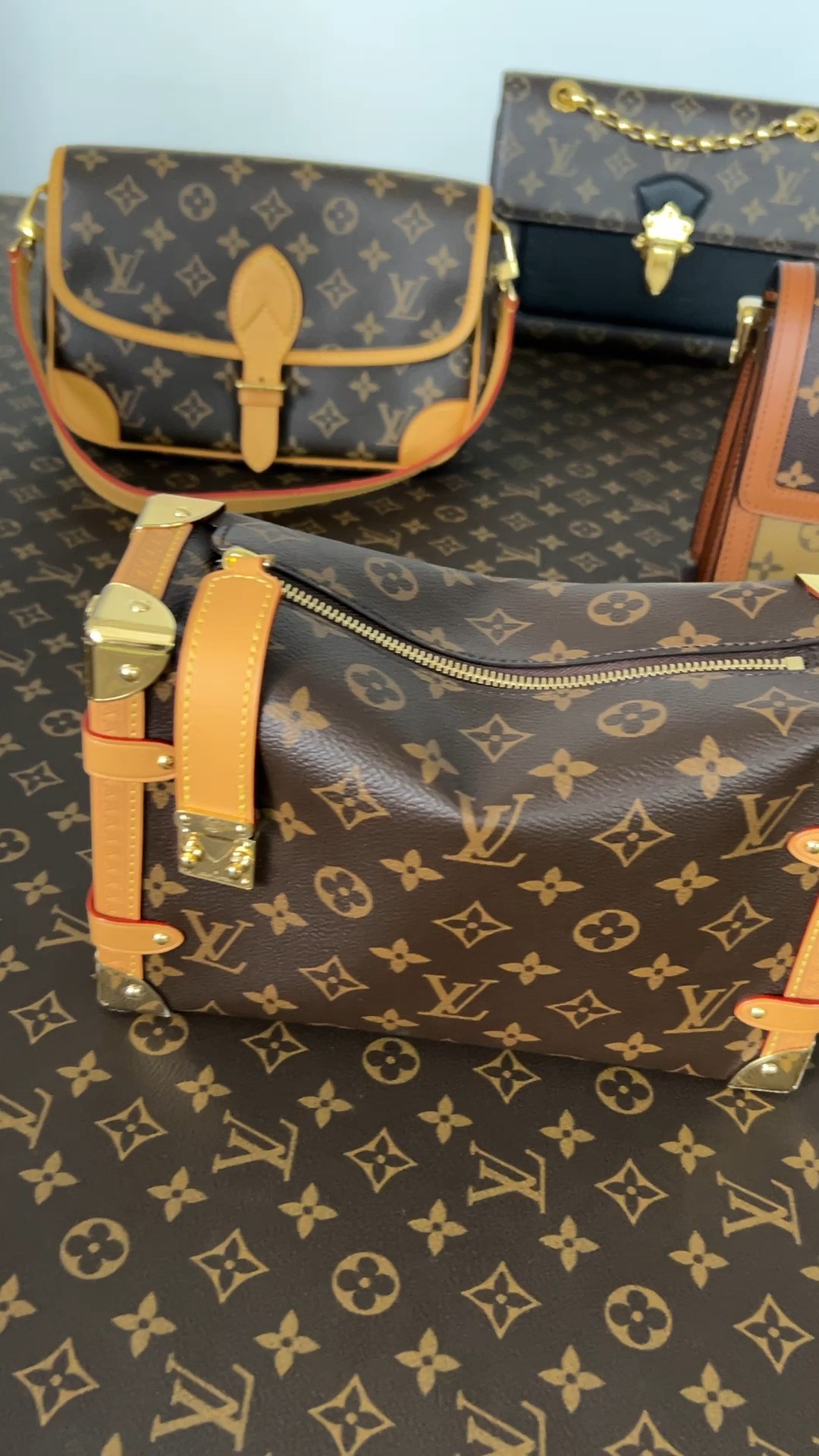 Shebag recent shipping photos of Chanel and Louis Vuitton bags (2025 Mar updated)-Zoo Zoo Fake Louis Vuitton Hnab Online Khw, Replica designer hnab ru