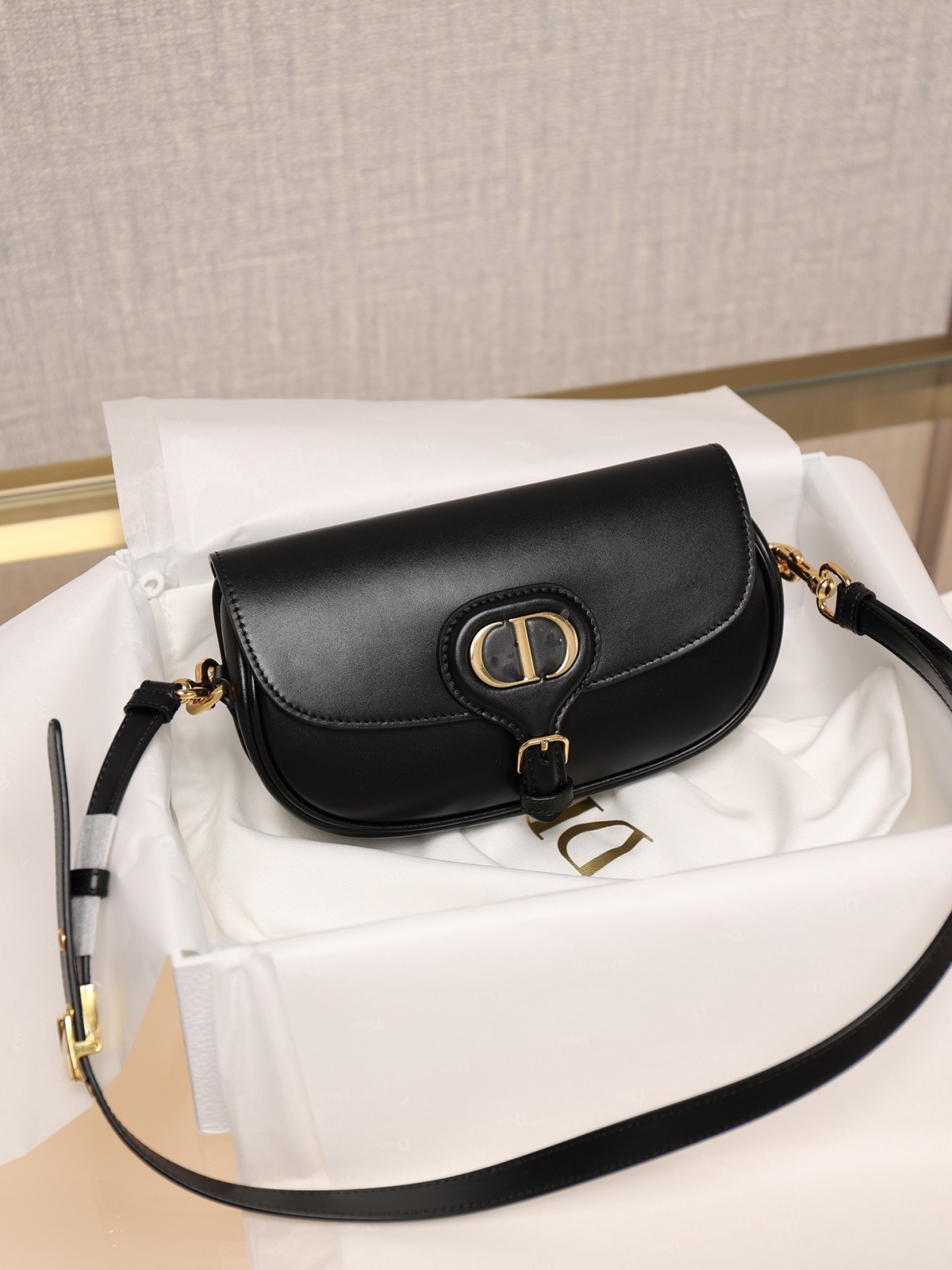 Shebag 2025 top replica Dior bobby east west in leather showcase （2025 Mar updated）-Best Quality Fake Louis Vuitton Bag Online Store, Replica designer bag ru